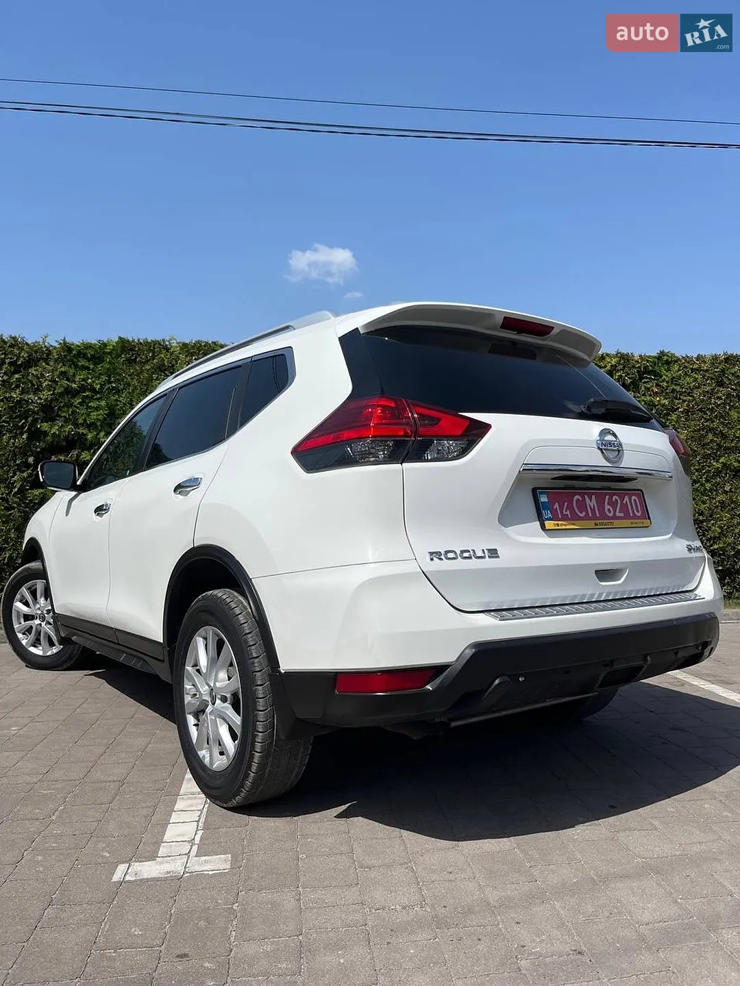 2017 Nissan Rogue - мініатюра 8