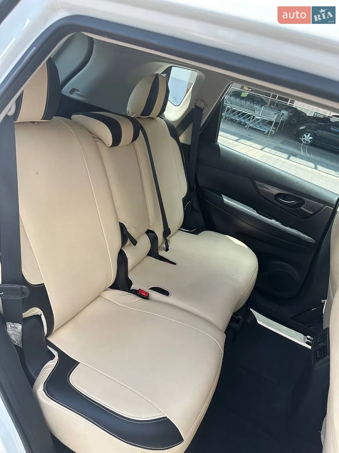 2018 Nissan Rogue - мініатюра 3