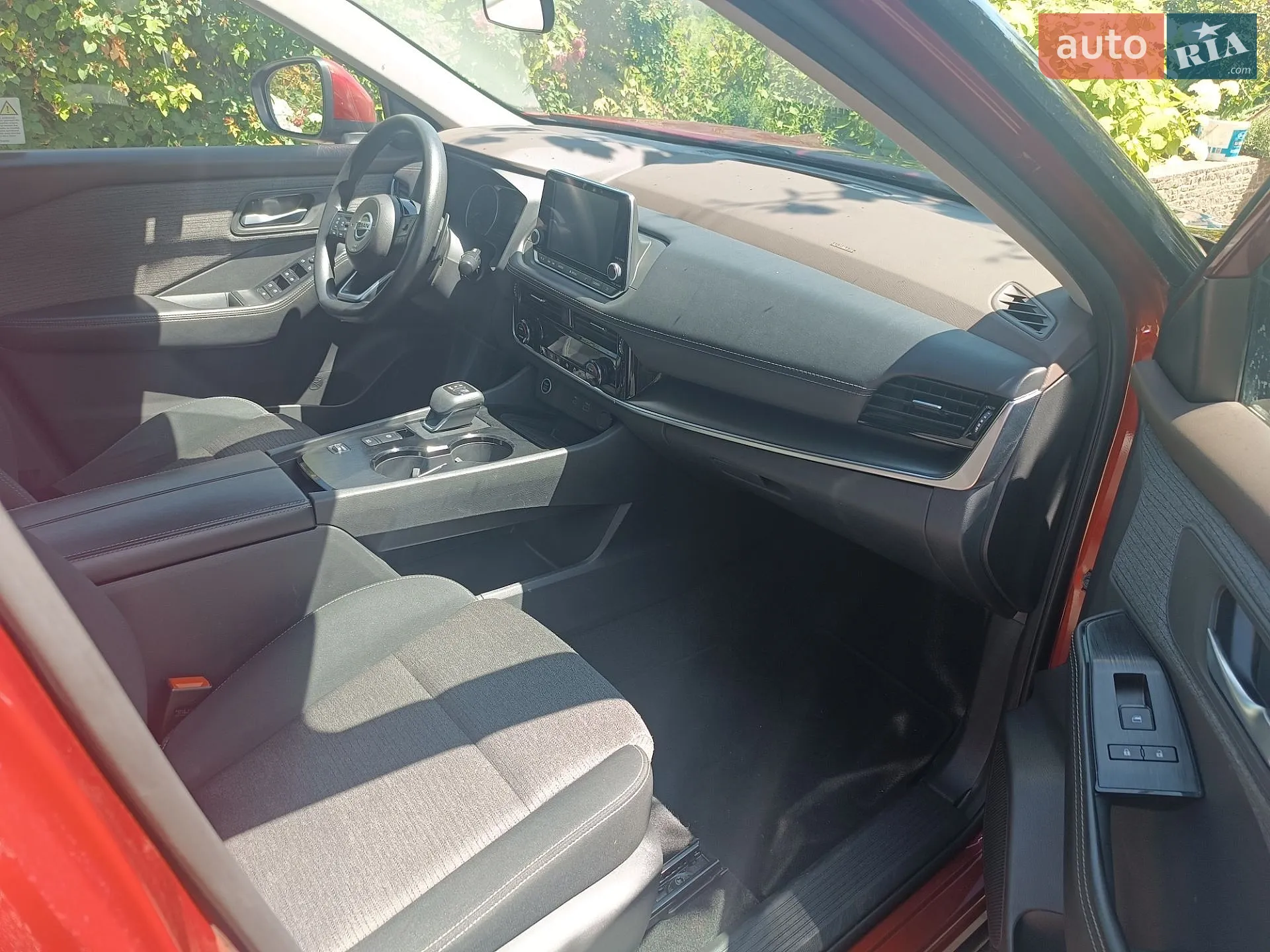 2021 Nissan Rogue - мініатюра 9
