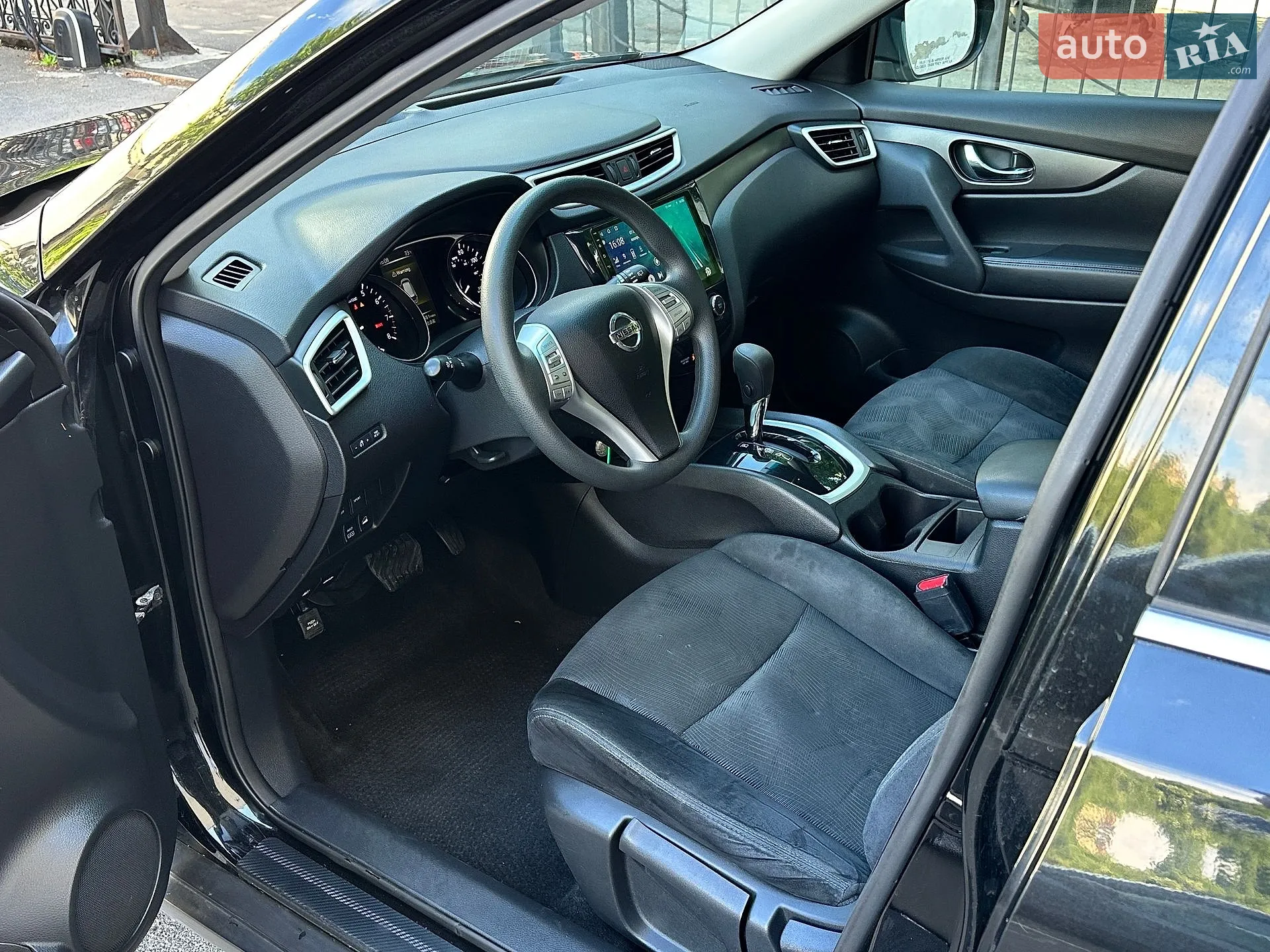 2016 Nissan Rogue - мініатюра 33