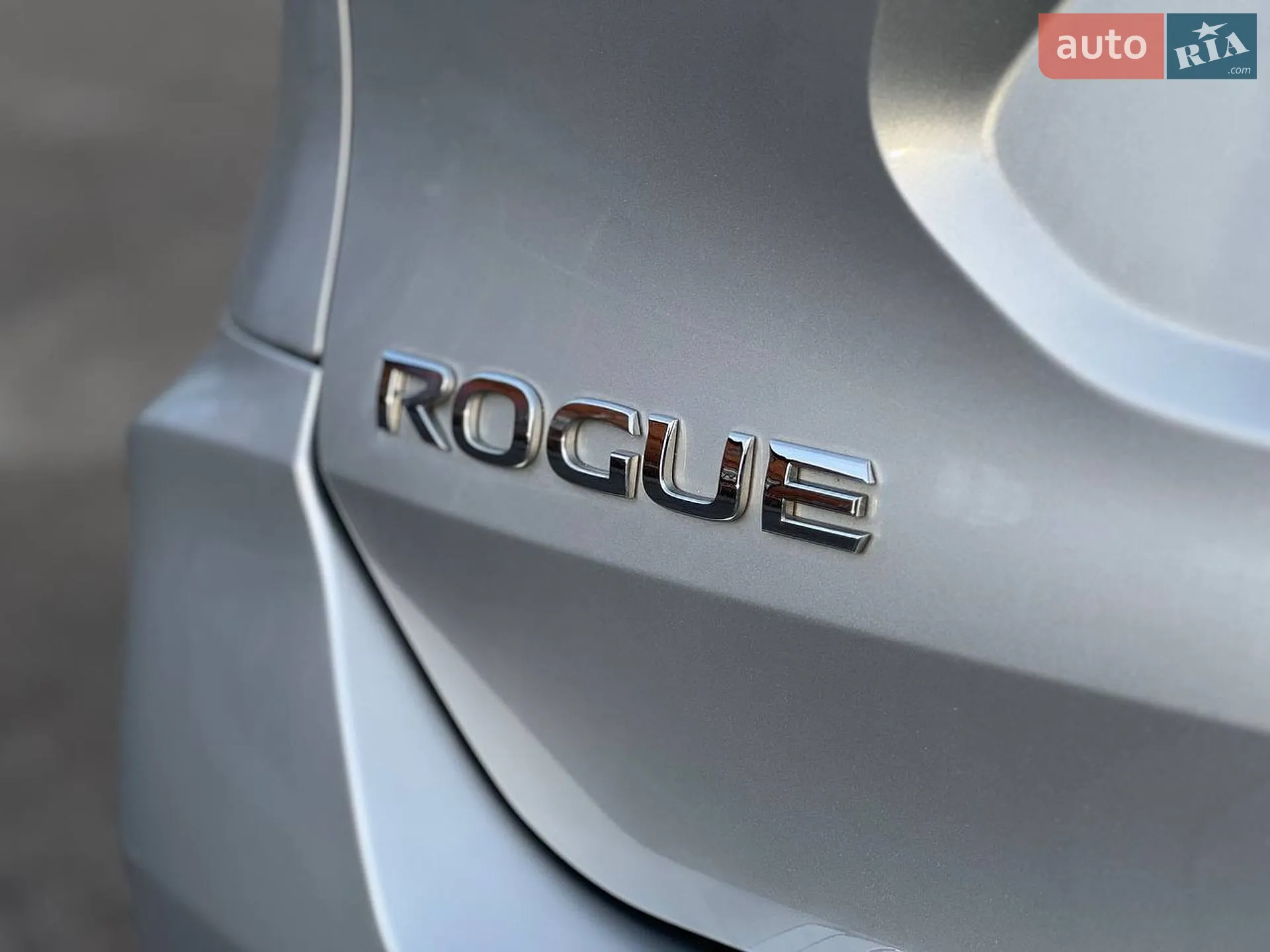 2017 Nissan Rogue - мініатюра 35