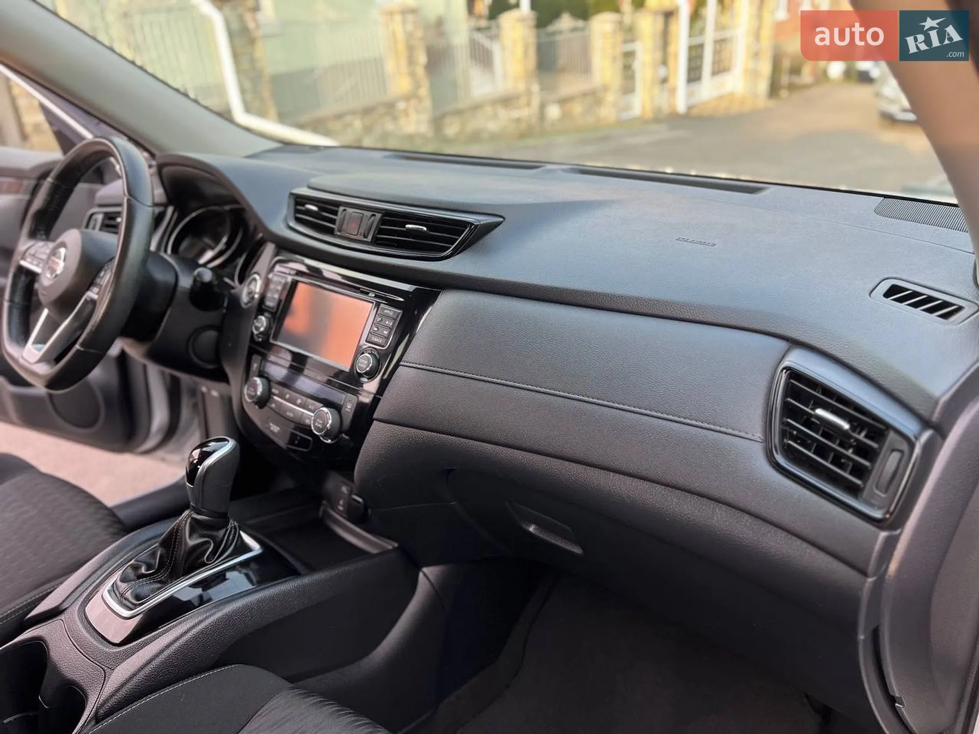 2017 Nissan Rogue - мініатюра 72