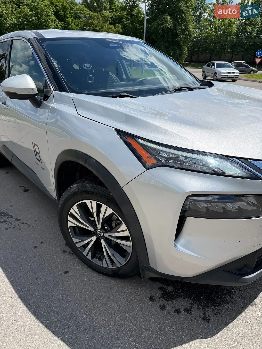 2021 Nissan Rogue - мініатюра 6
