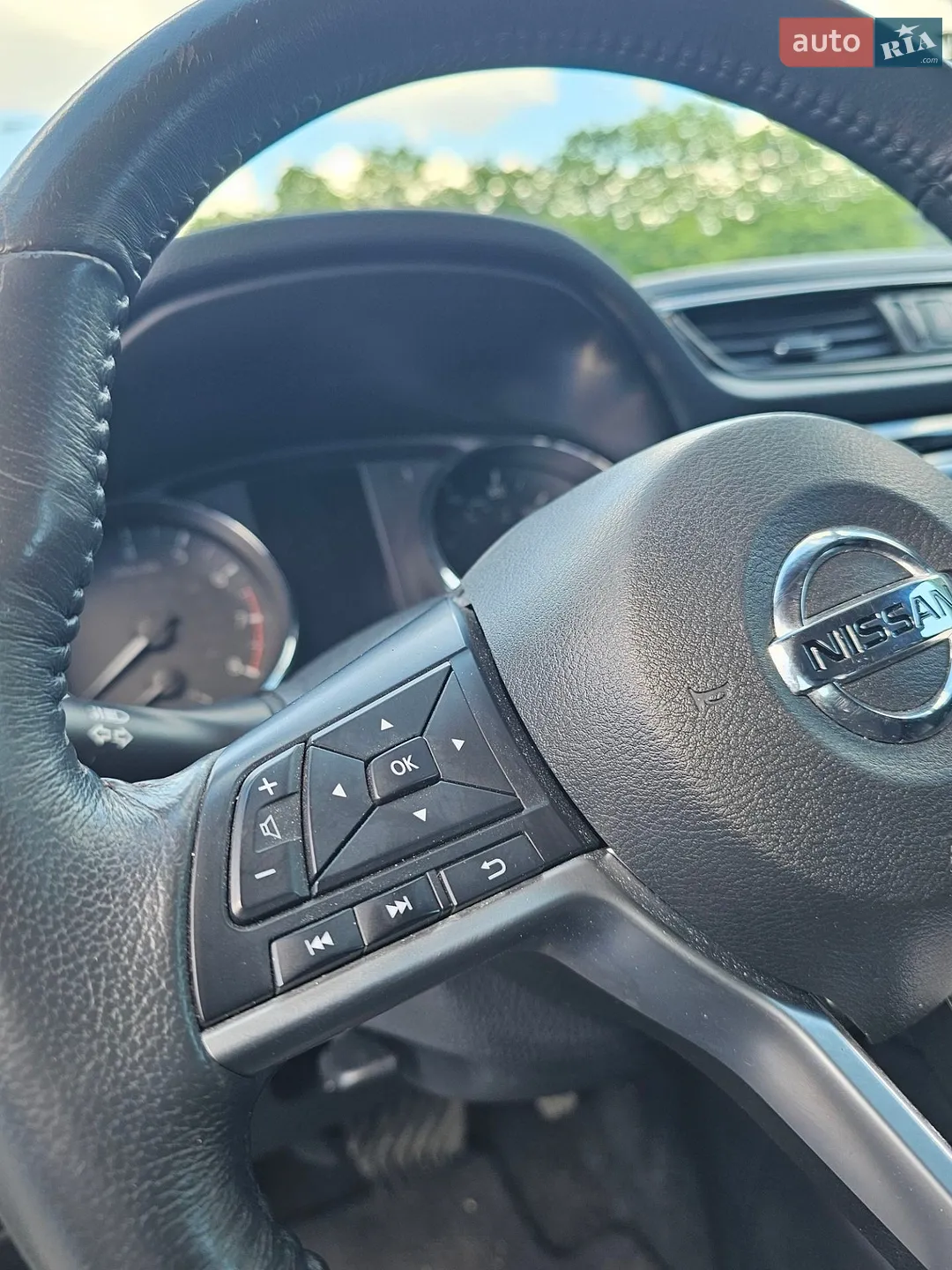 2017 Nissan Rogue - мініатюра 27