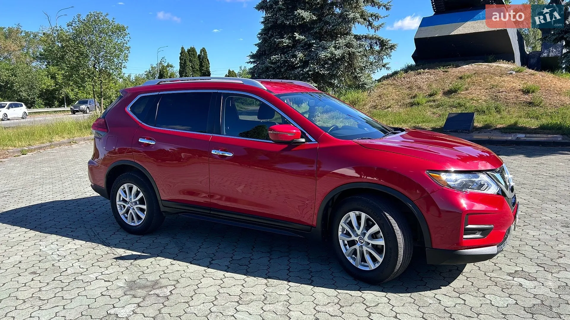 2017 Nissan Rogue - мініатюра 10