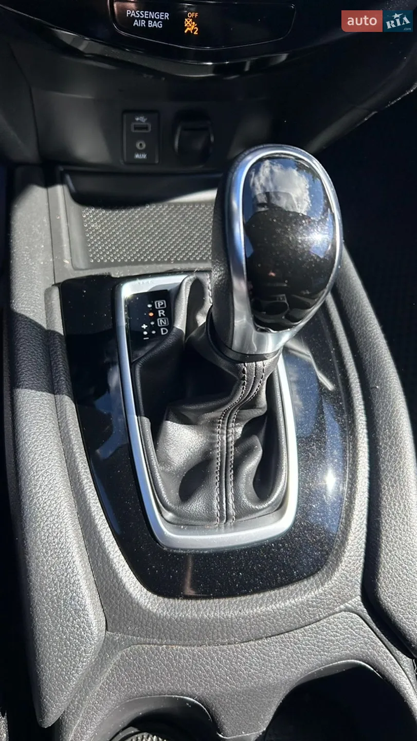 2017 Nissan Rogue - мініатюра 30