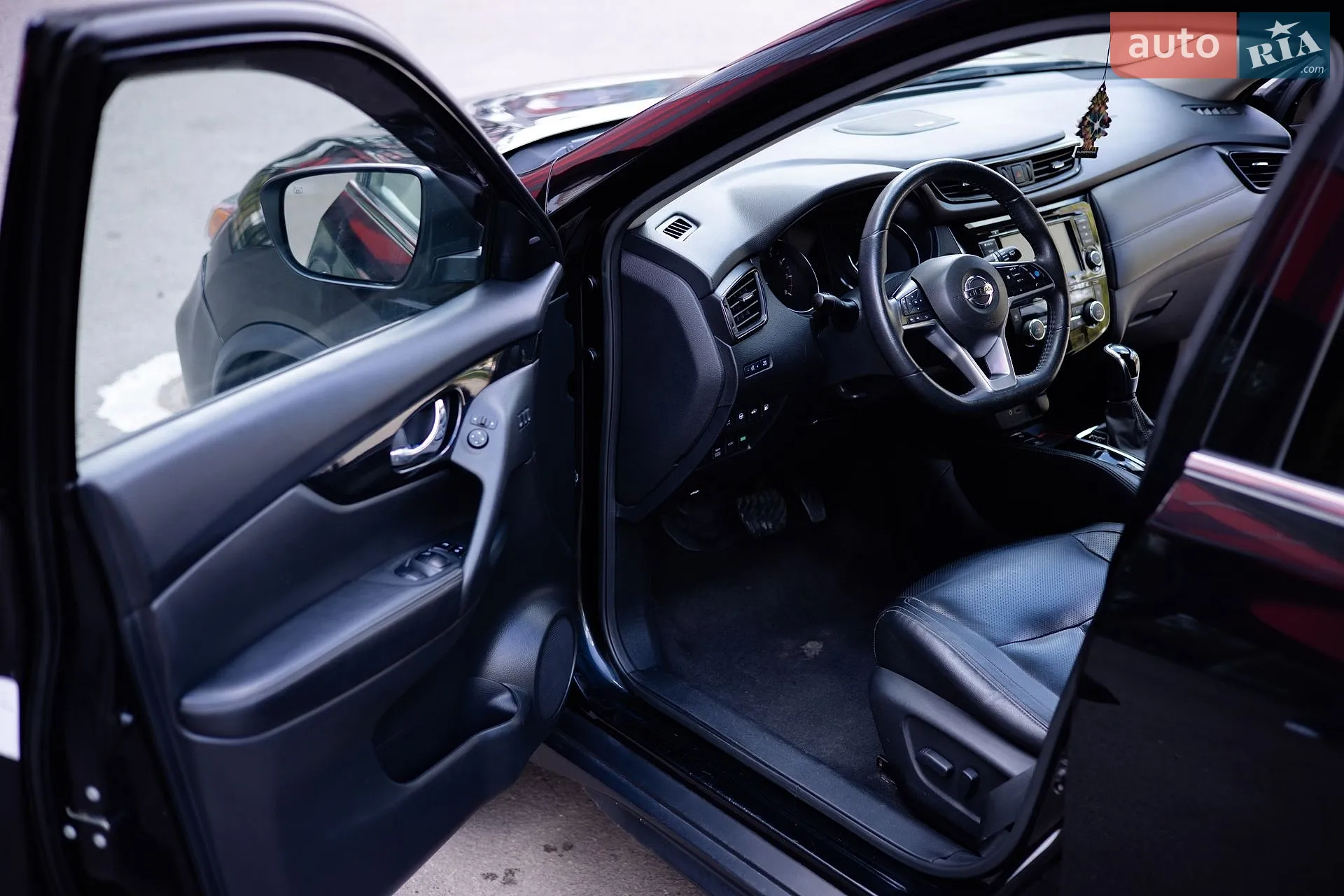 2019 Nissan Rogue - мініатюра 23