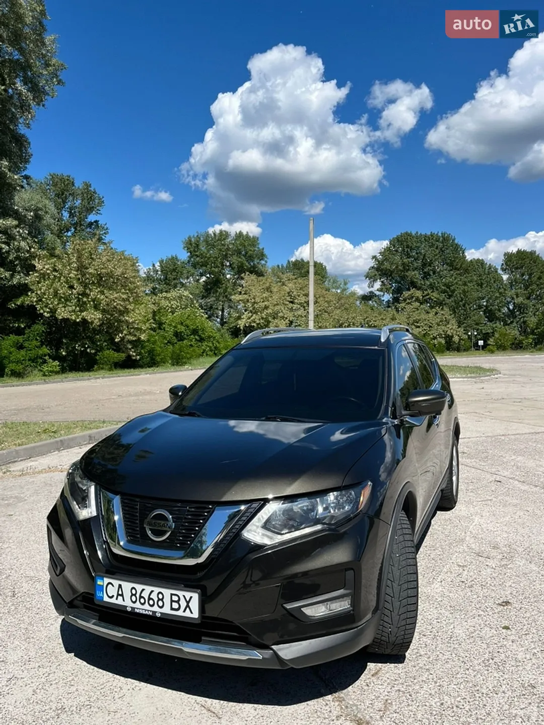 2017 Nissan Rogue - мініатюра 2