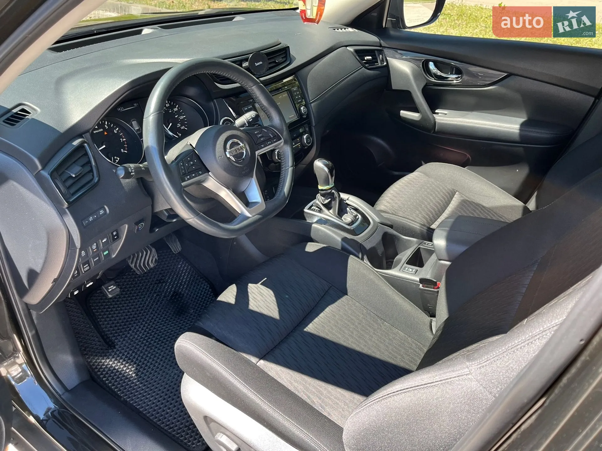 2017 Nissan Rogue - мініатюра 8