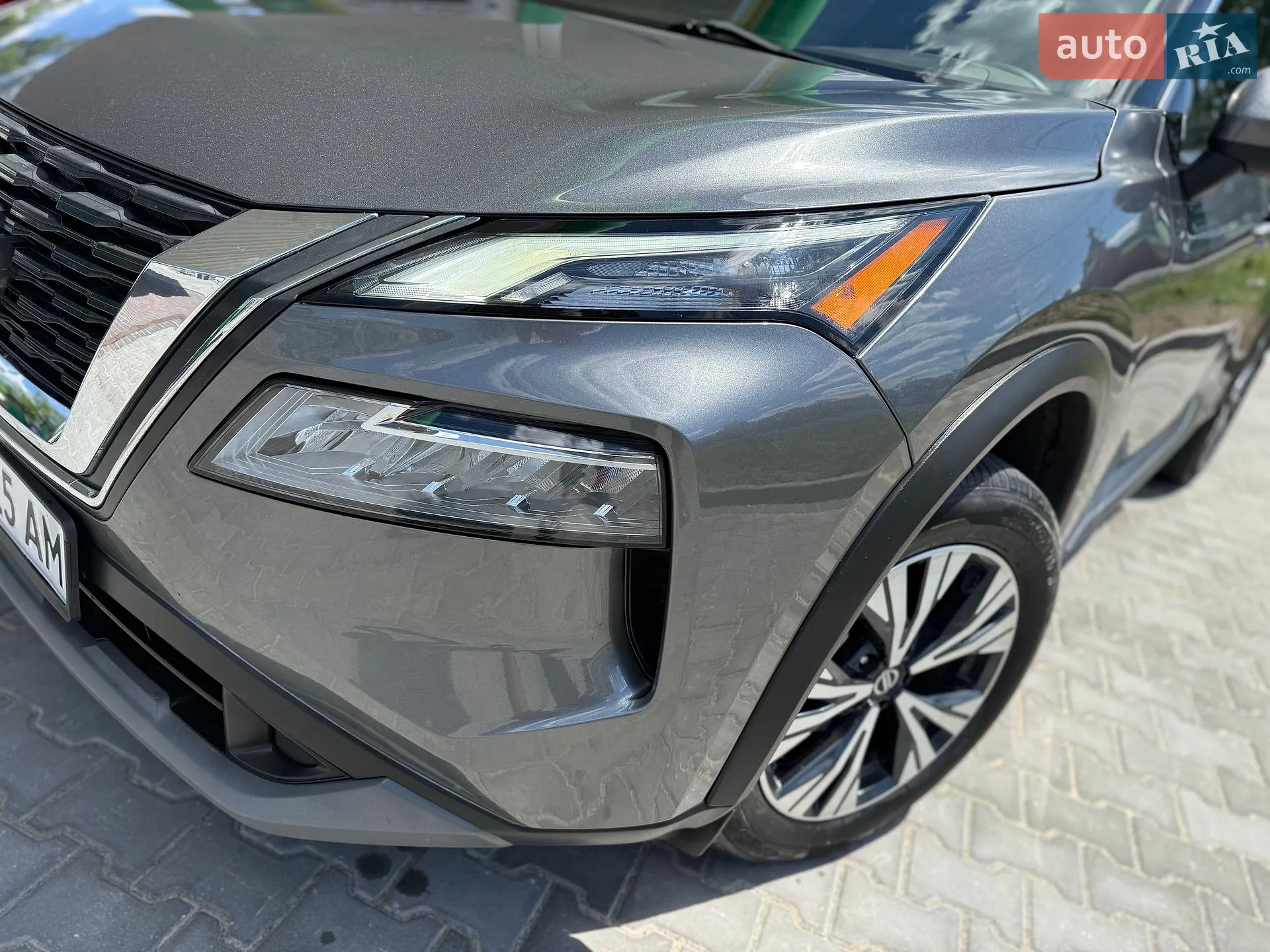 2021 Nissan Rogue - мініатюра 2