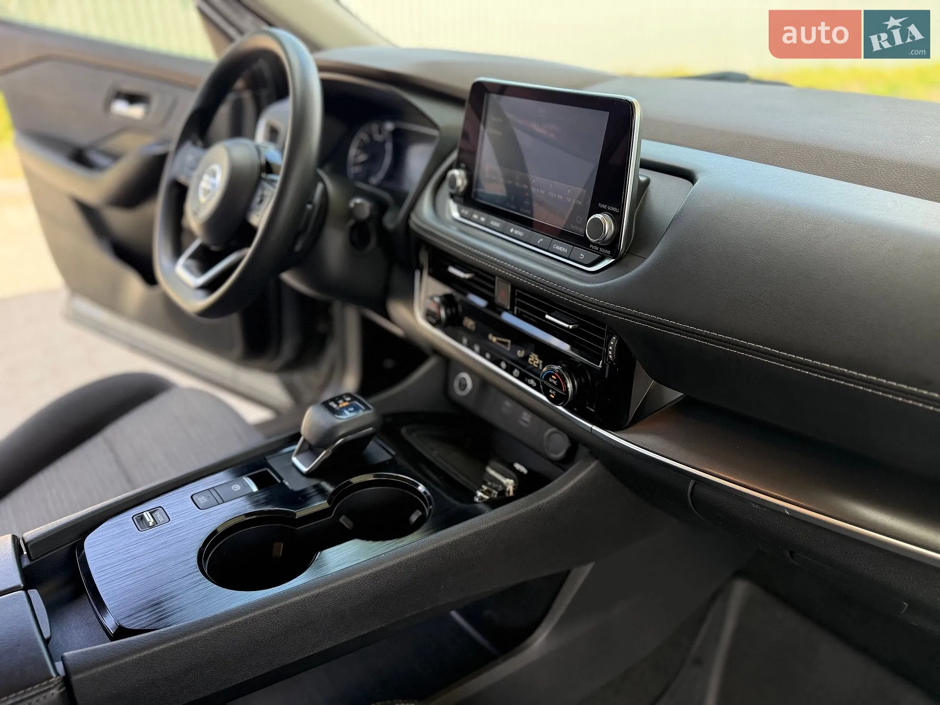 2021 Nissan Rogue - мініатюра 28