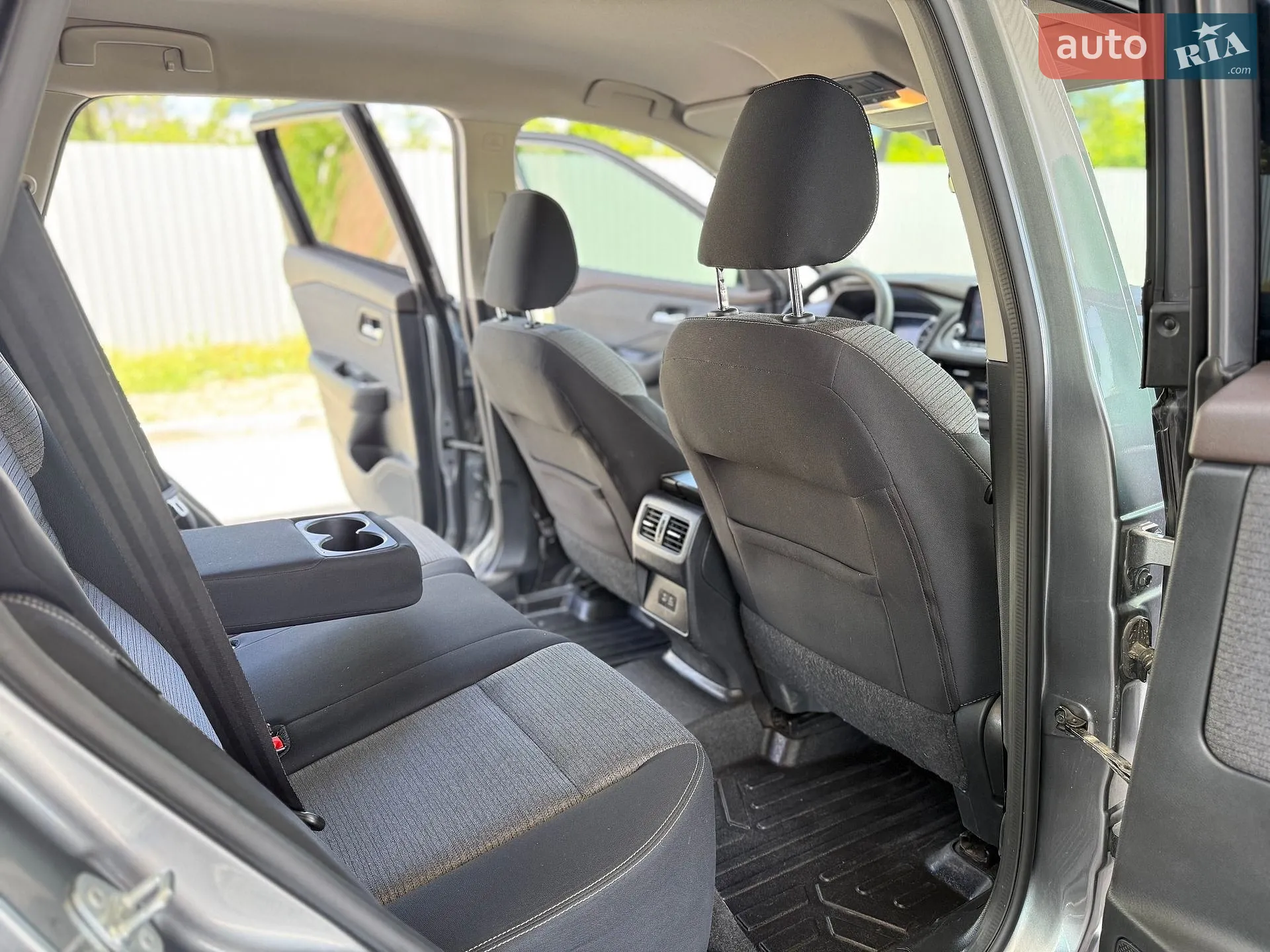 2021 Nissan Rogue - мініатюра 30