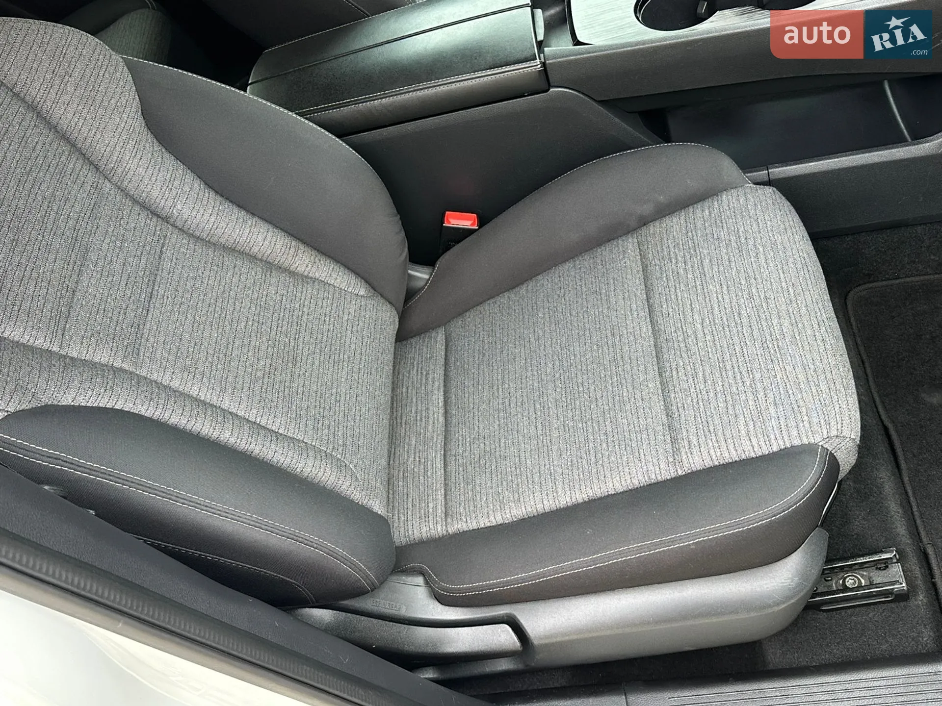 2021 Nissan Rogue - мініатюра 40