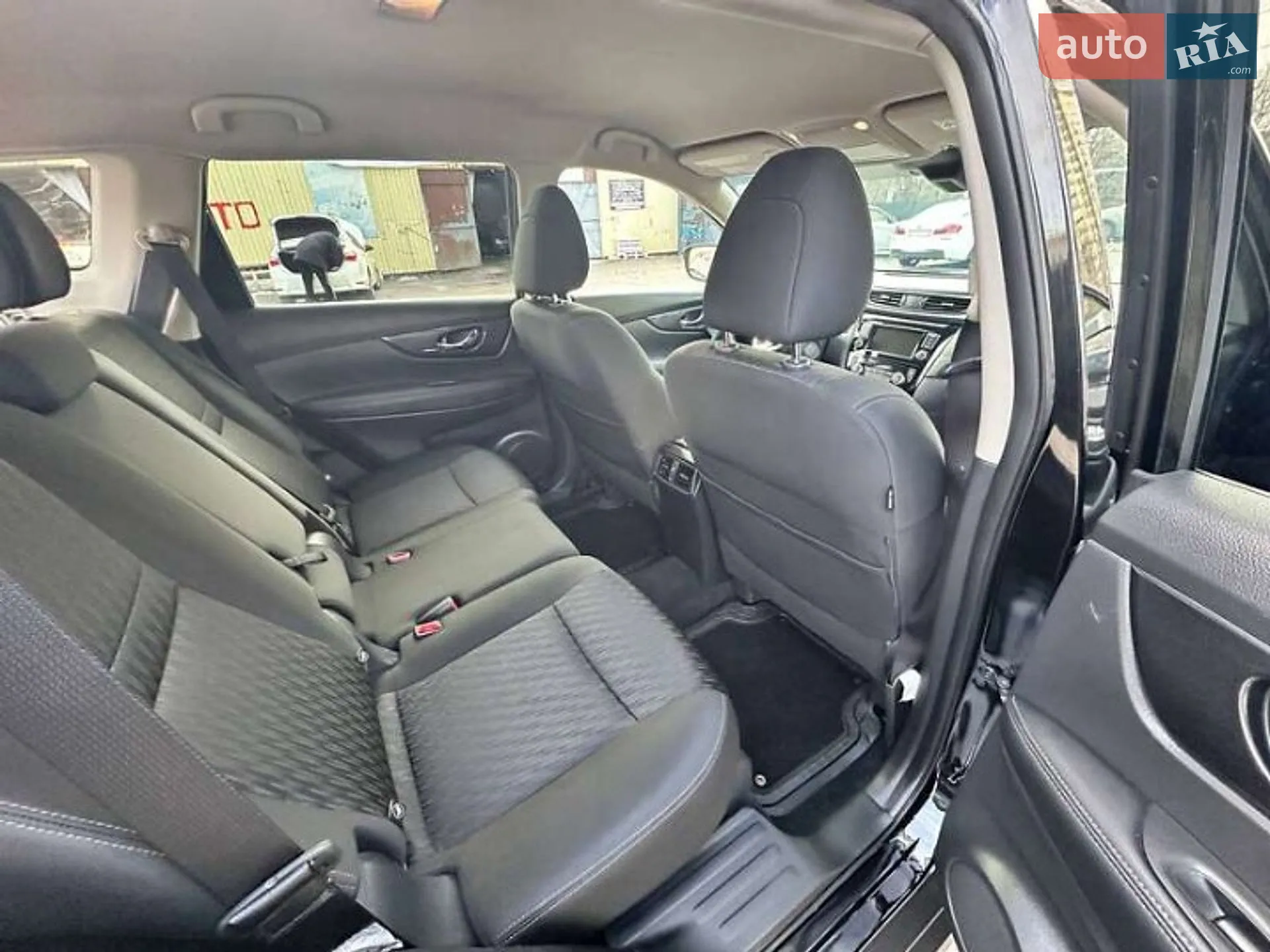 2019 Nissan Rogue - мініатюра 11