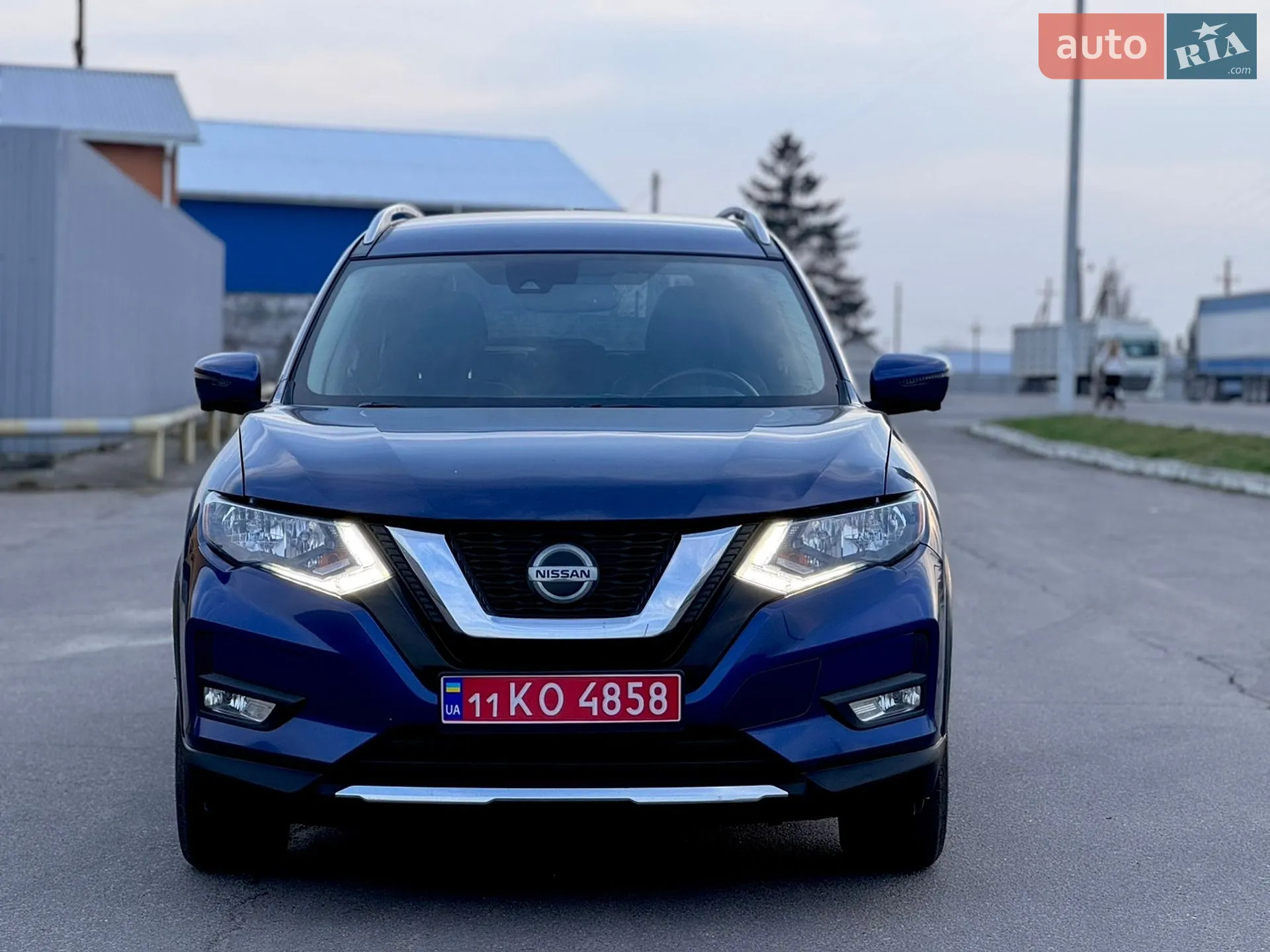 2018 Nissan Rogue - мініатюра 3