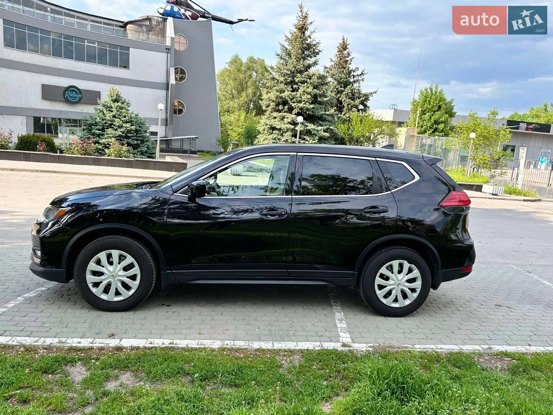 2017 Nissan Rogue - мініатюра 7