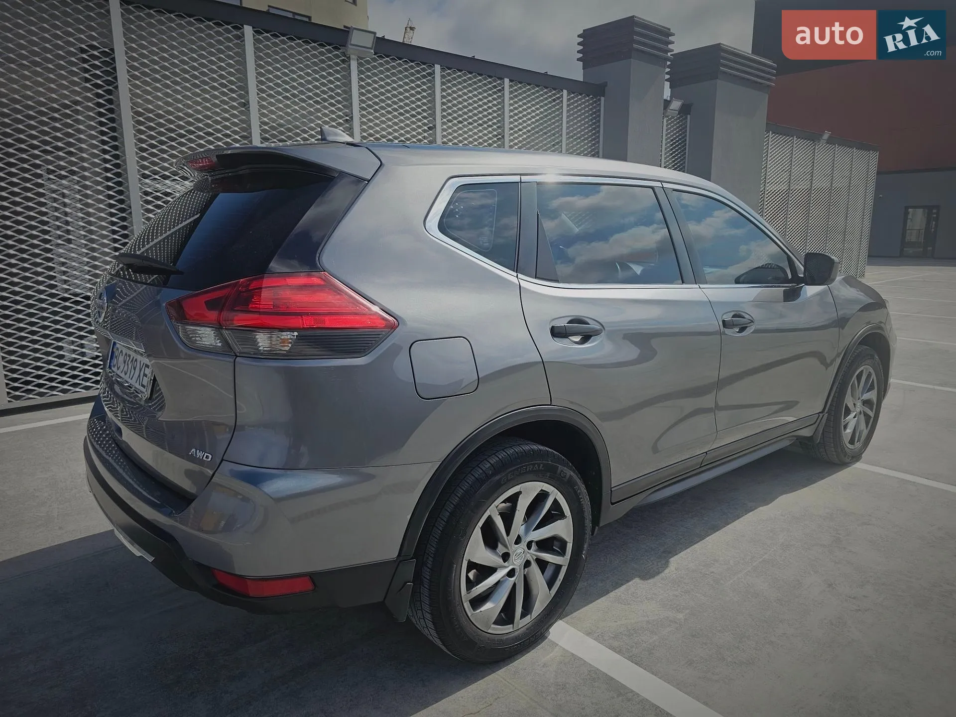2017 Nissan Rogue - мініатюра 7