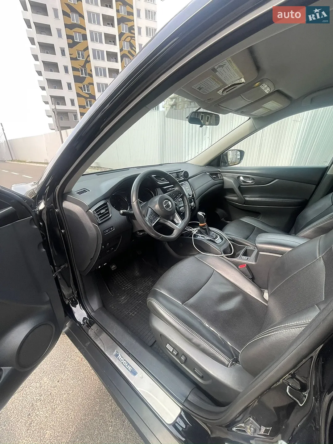 2017 Nissan Rogue - мініатюра 9
