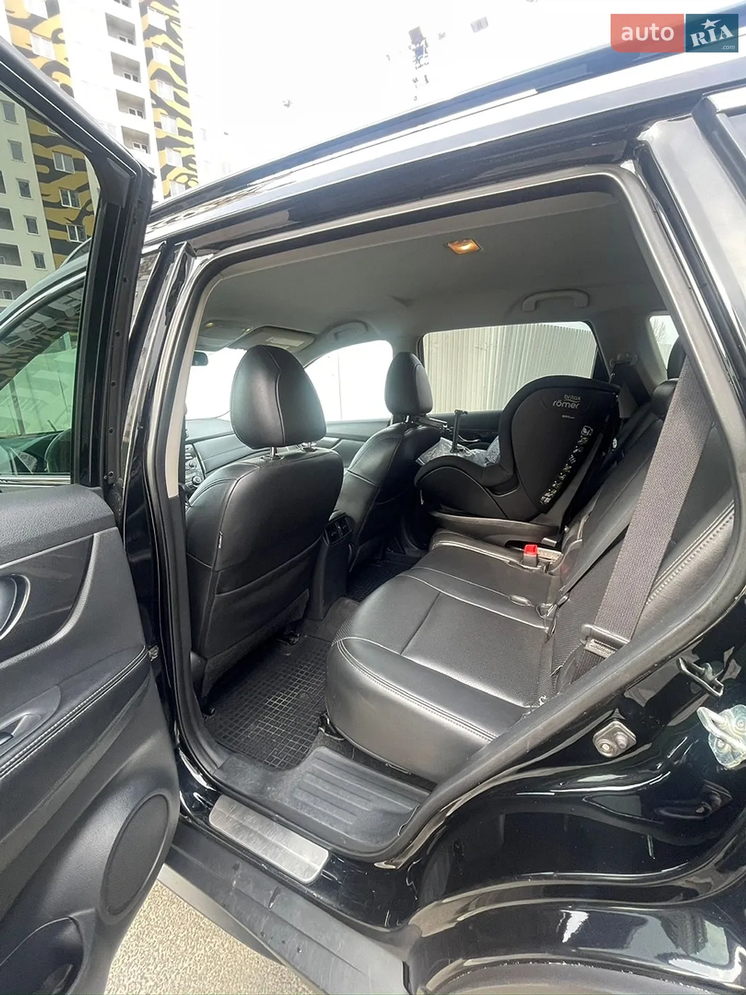 2017 Nissan Rogue - мініатюра 12