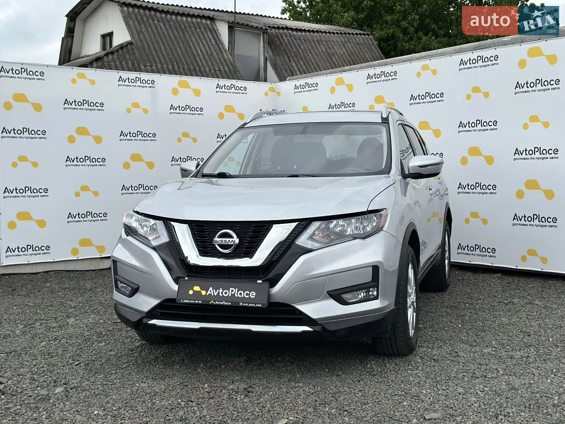 2017 Nissan Rogue - мініатюра 2