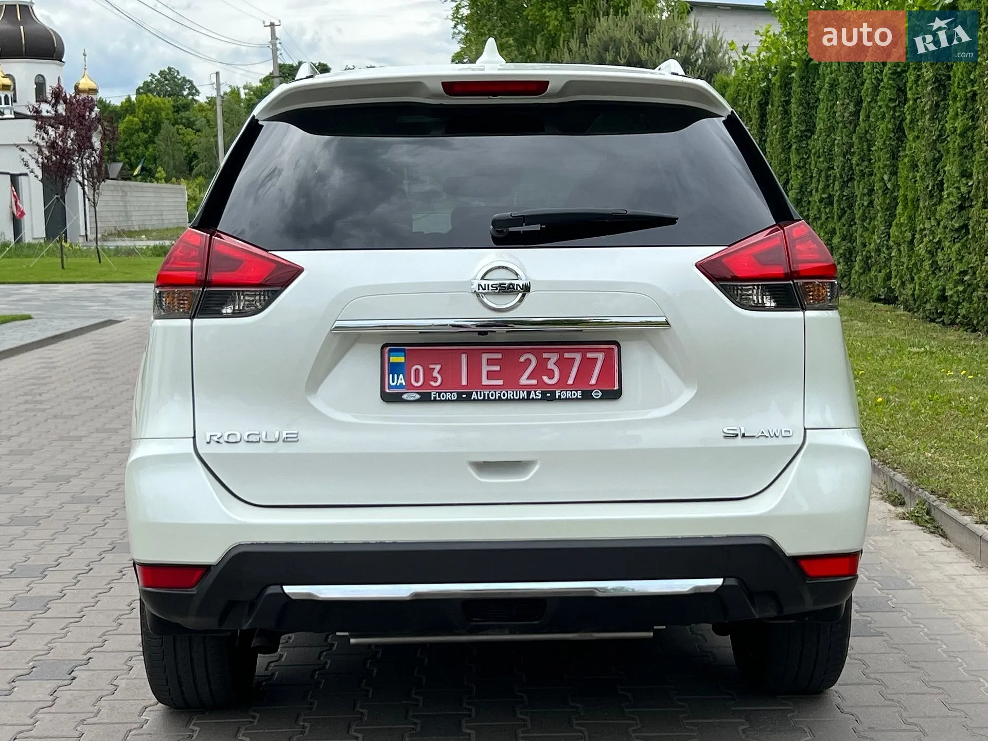2017 Nissan Rogue - мініатюра 11