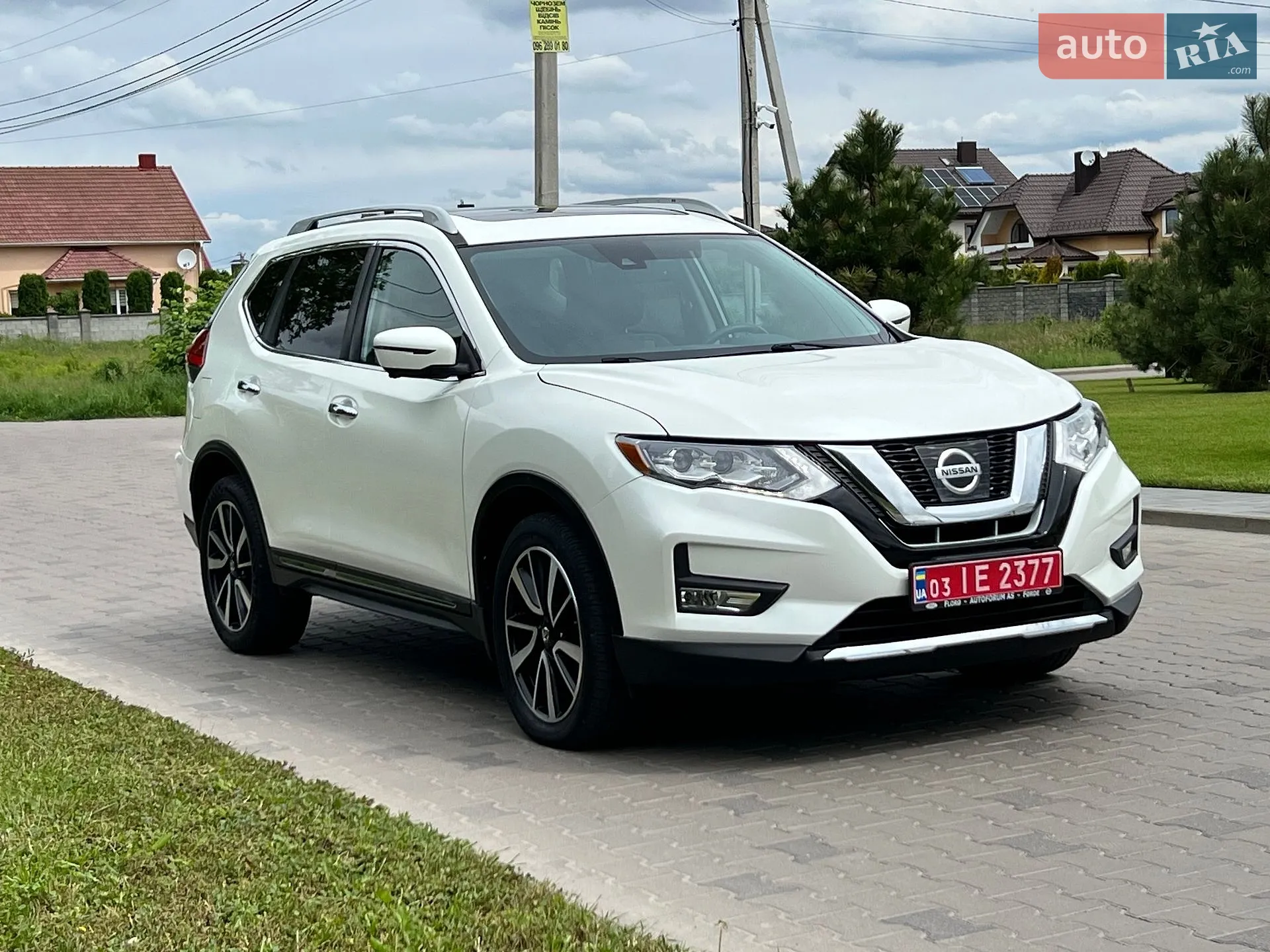 2017 Nissan Rogue - мініатюра 16
