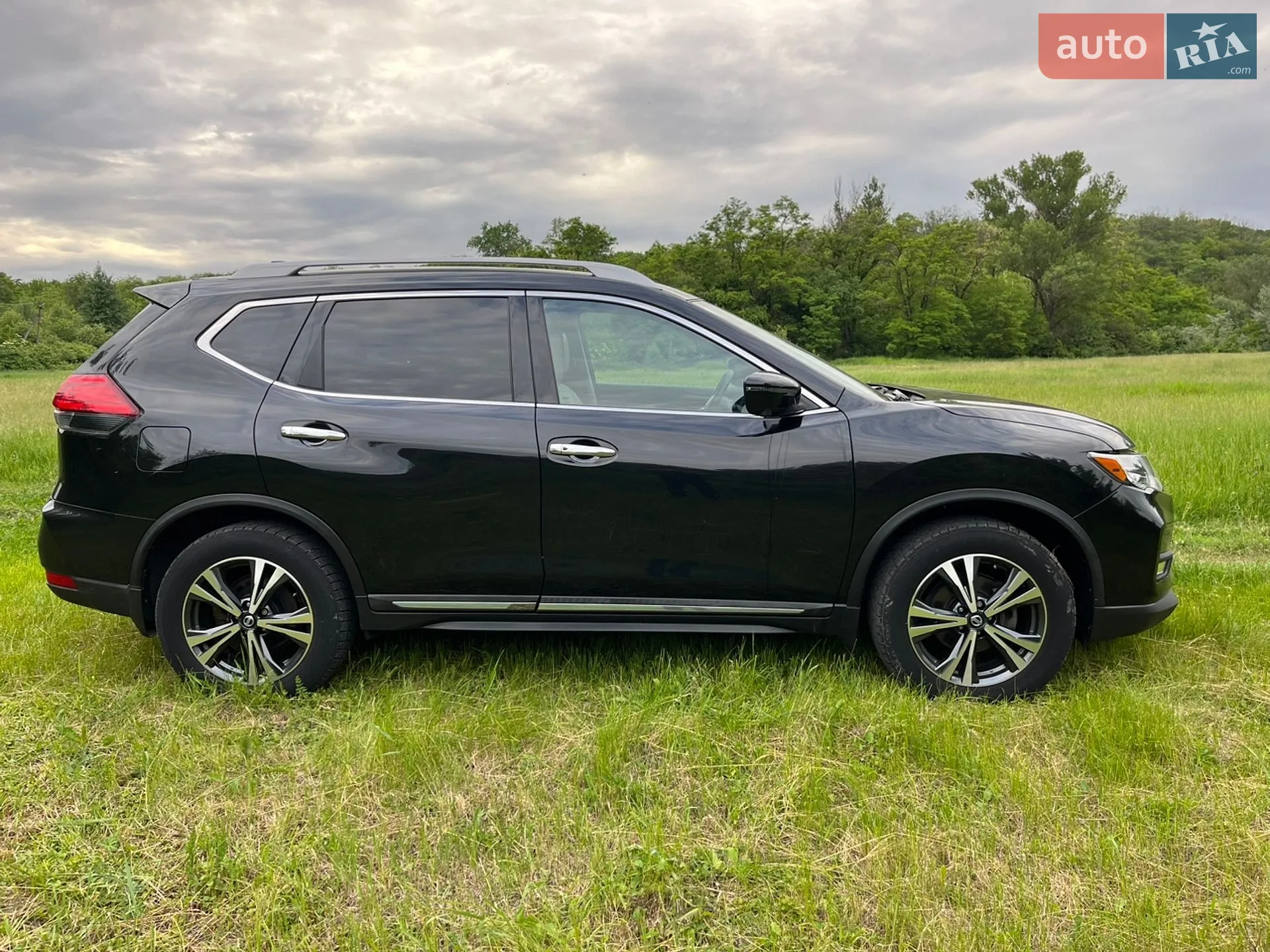 2017 Nissan Rogue - мініатюра 4