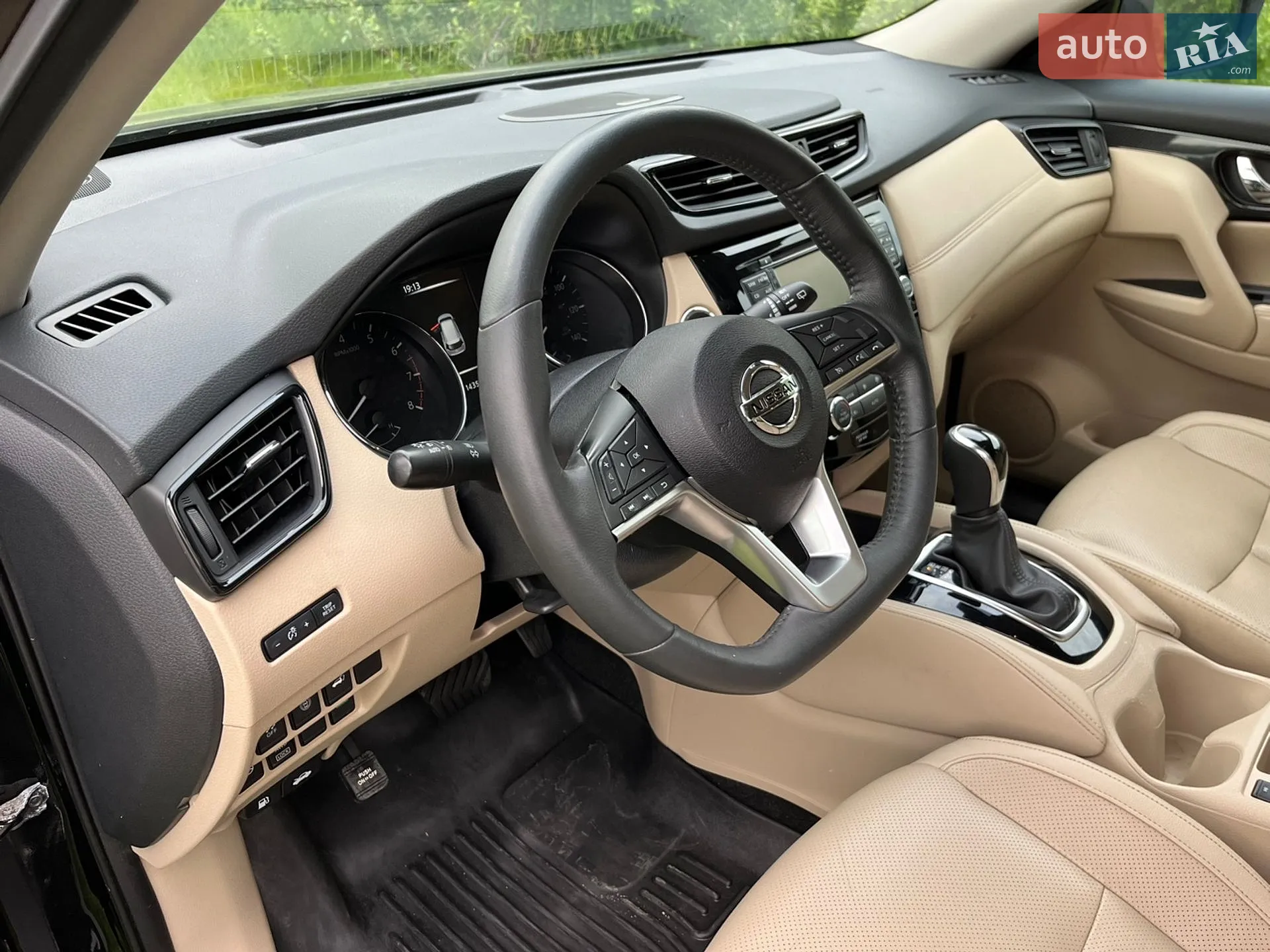 2017 Nissan Rogue - мініатюра 13