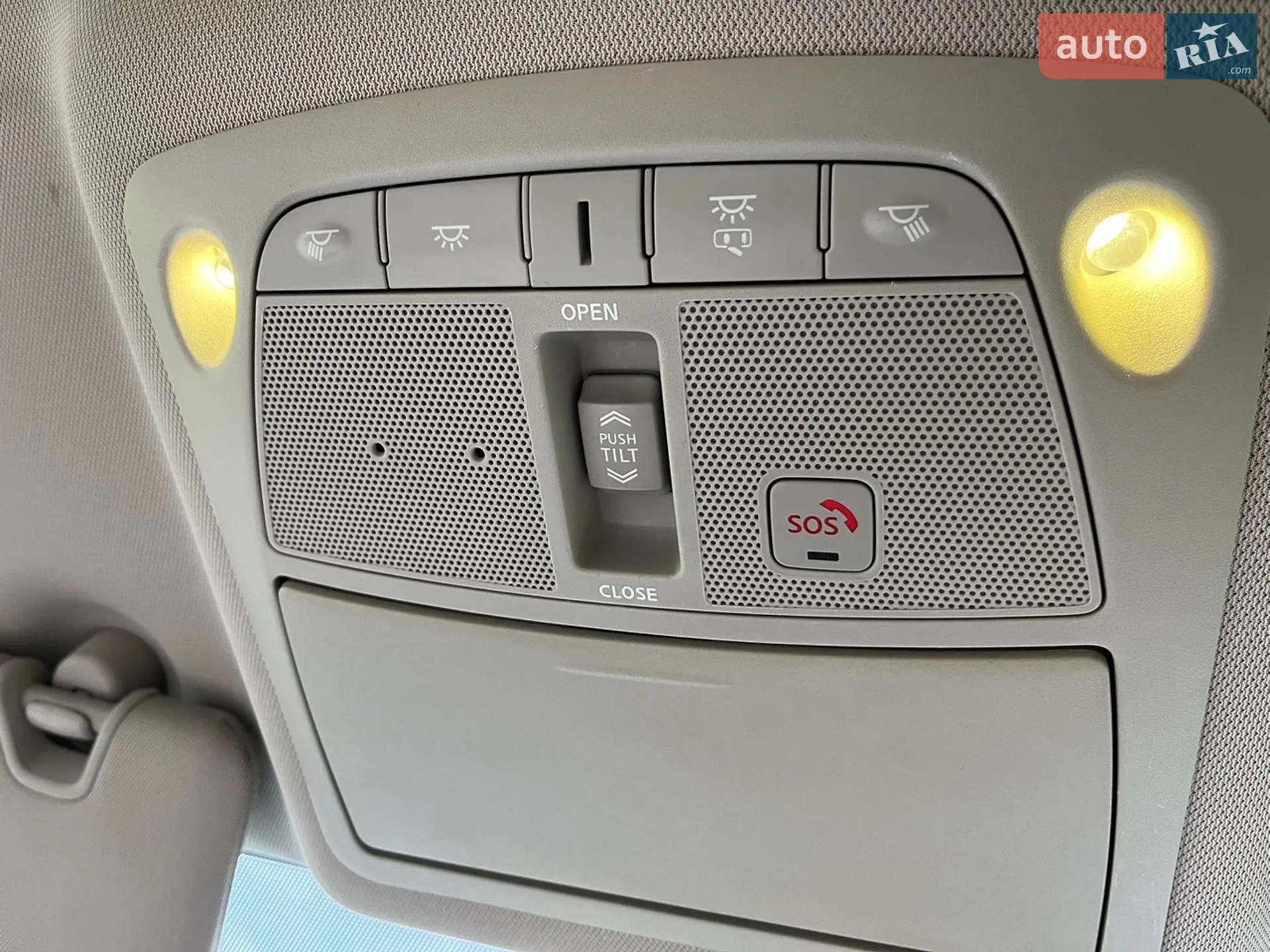 2017 Nissan Rogue - мініатюра 42