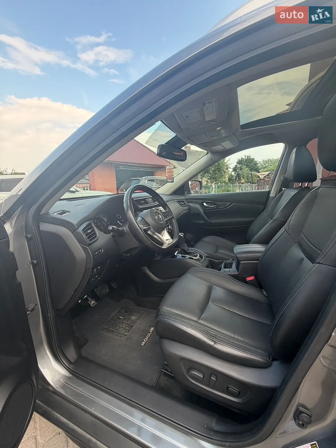 2017 Nissan Rogue - мініатюра 11