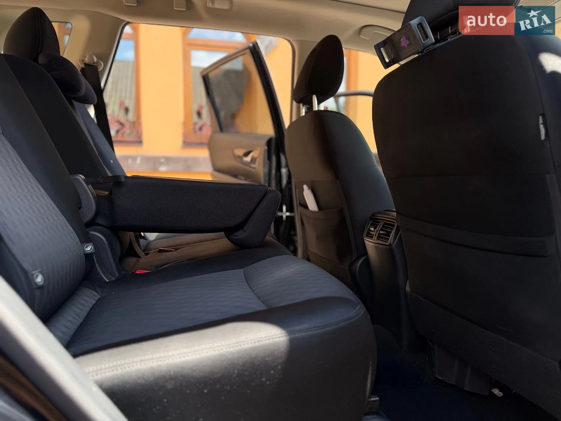 2018 Nissan Rogue - мініатюра 9