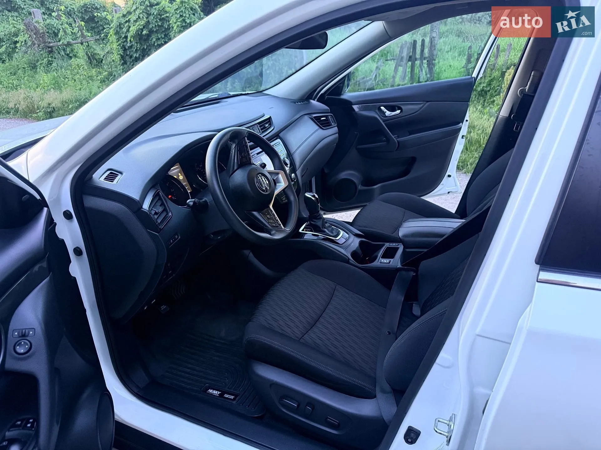 2017 Nissan Rogue - мініатюра 4