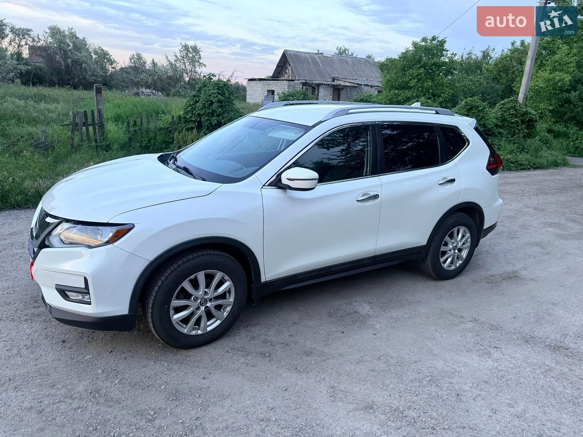 2017 Nissan Rogue - мініатюра 18