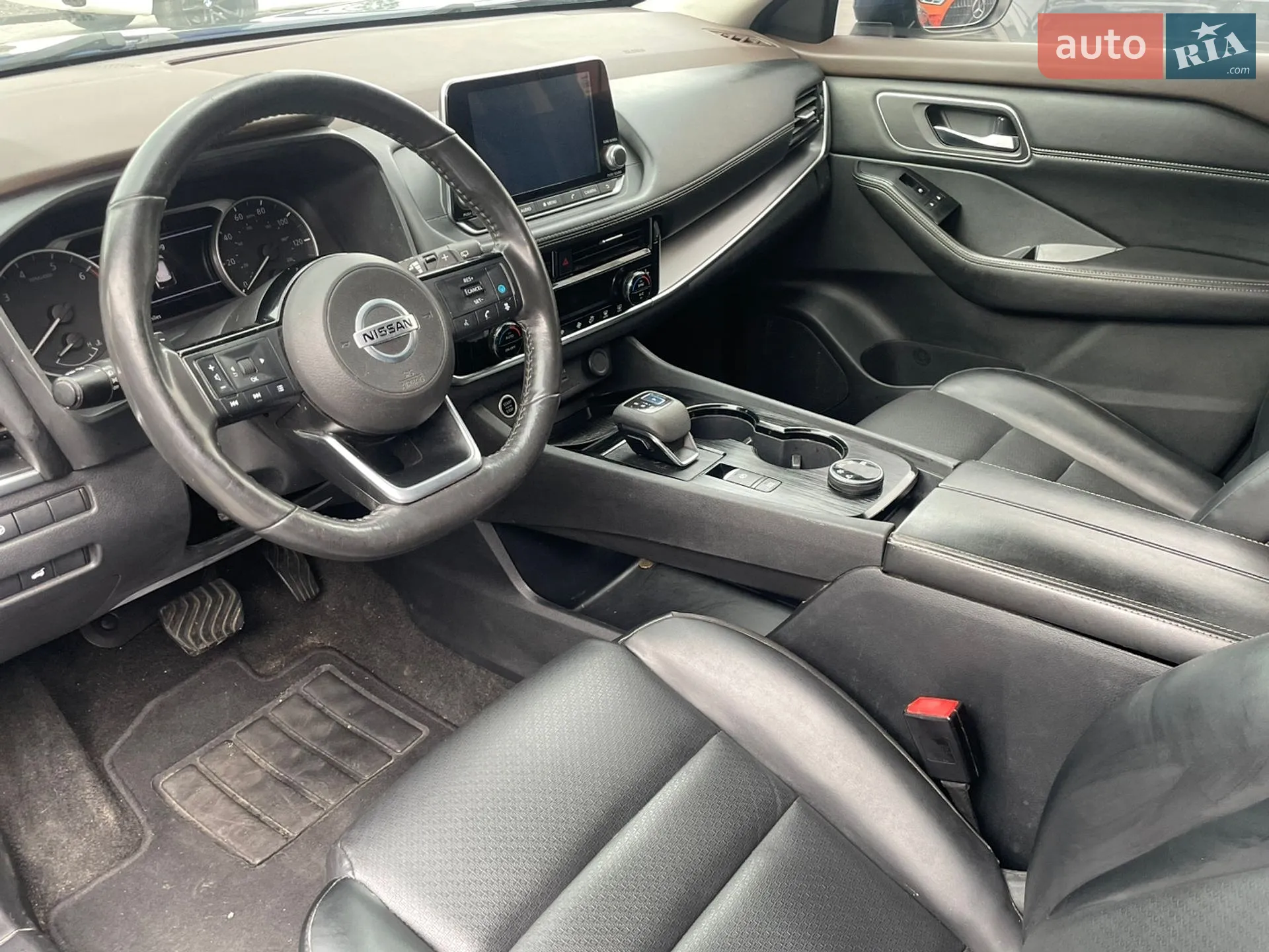 2021 Nissan Rogue - мініатюра 8