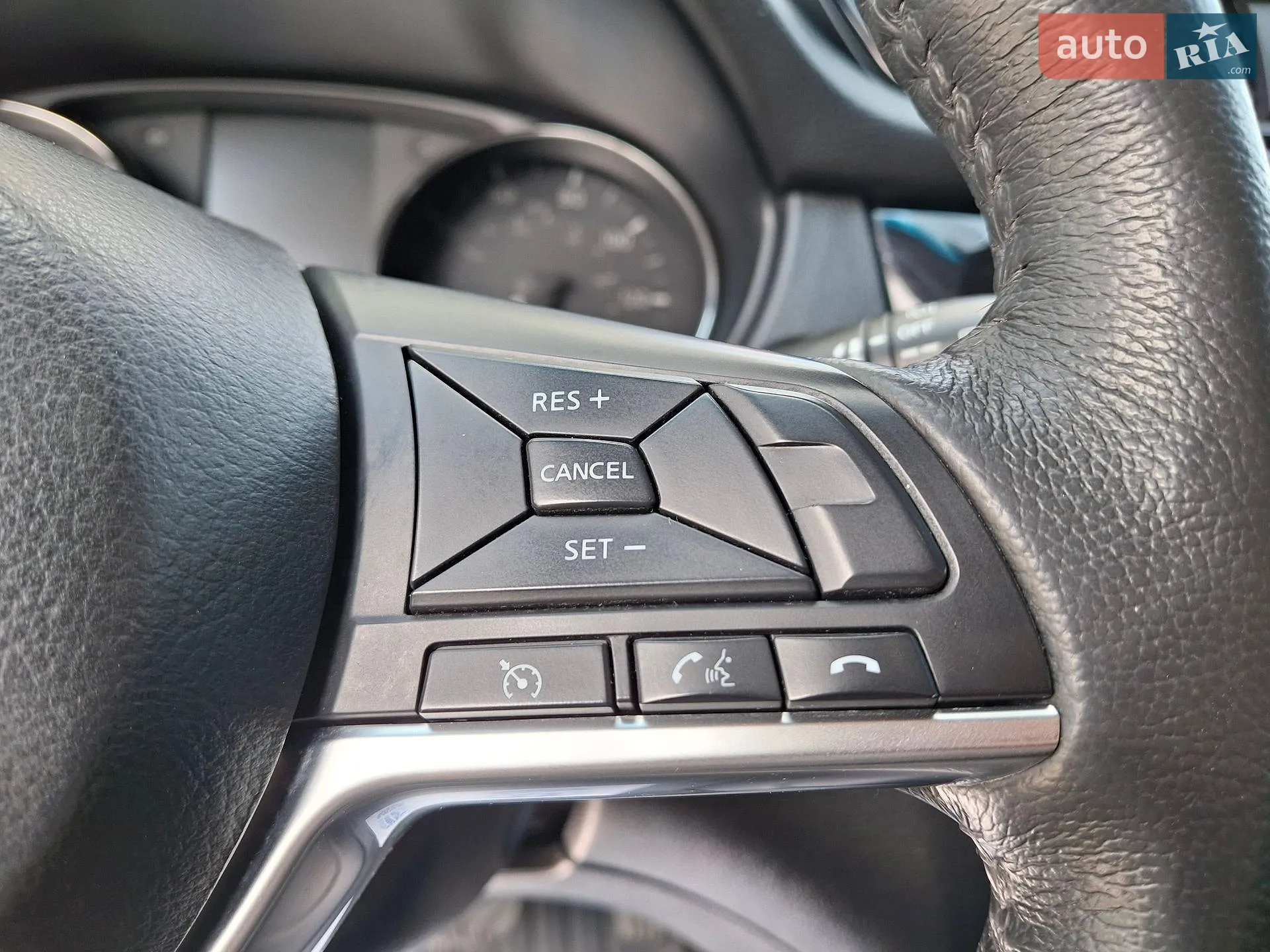 2016 Nissan Rogue - мініатюра 17