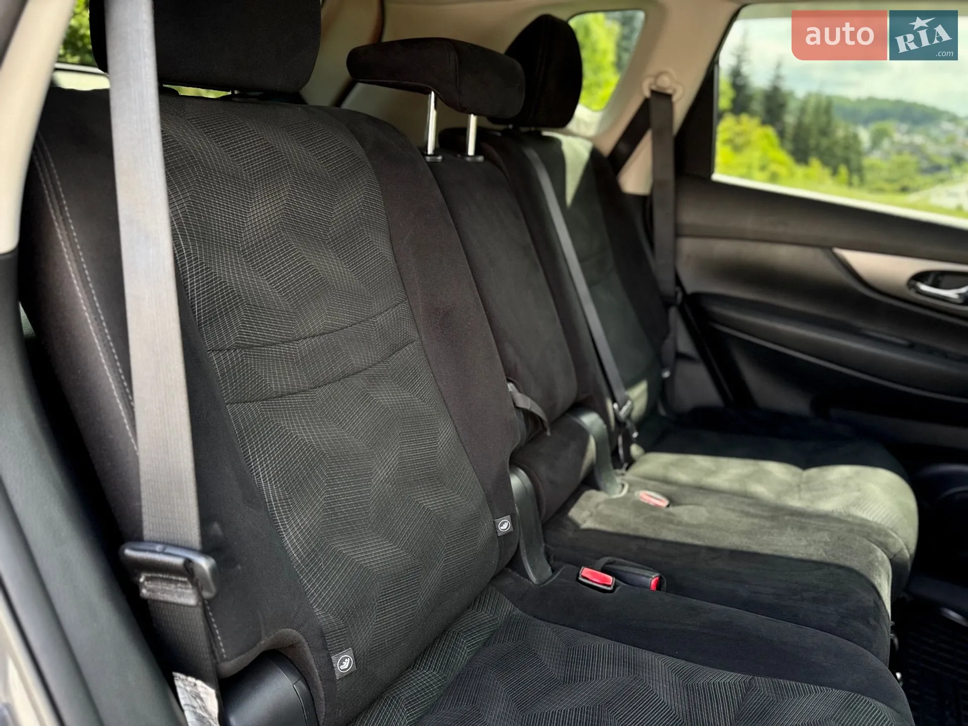 2015 Nissan Rogue - мініатюра 24