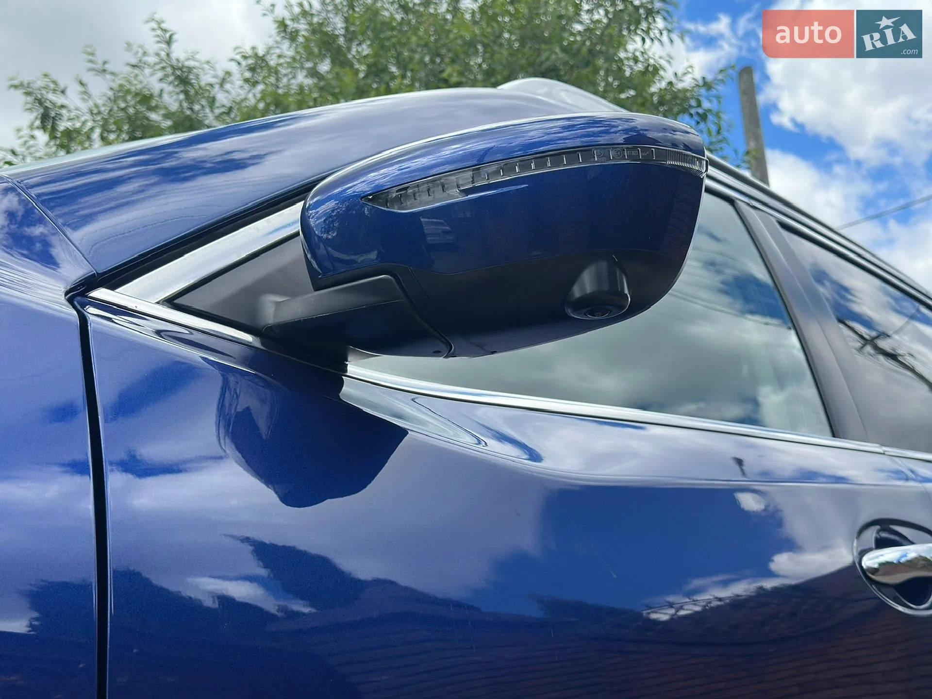 2019 Nissan Rogue - мініатюра 10