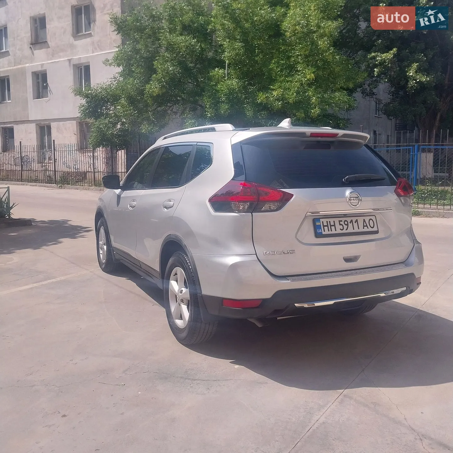 2017 Nissan Rogue - мініатюра 4
