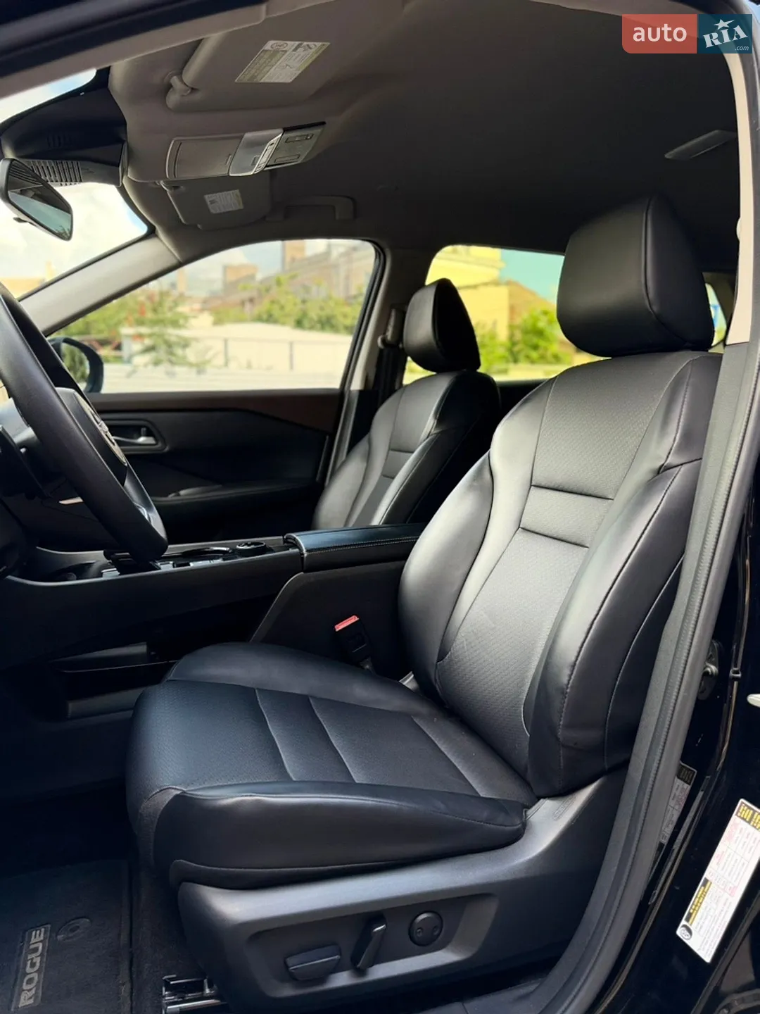 2023 Nissan Rogue - мініатюра 18