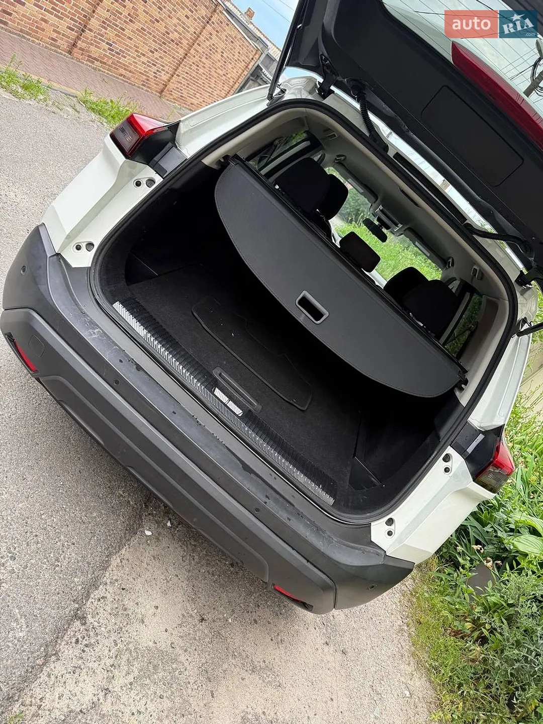 2021 Nissan Rogue - мініатюра 10