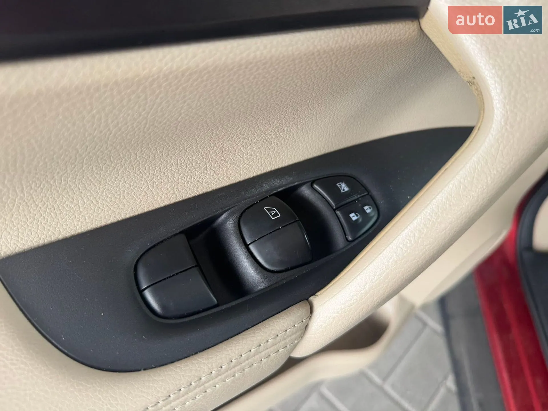 2016 Nissan Rogue - мініатюра 12
