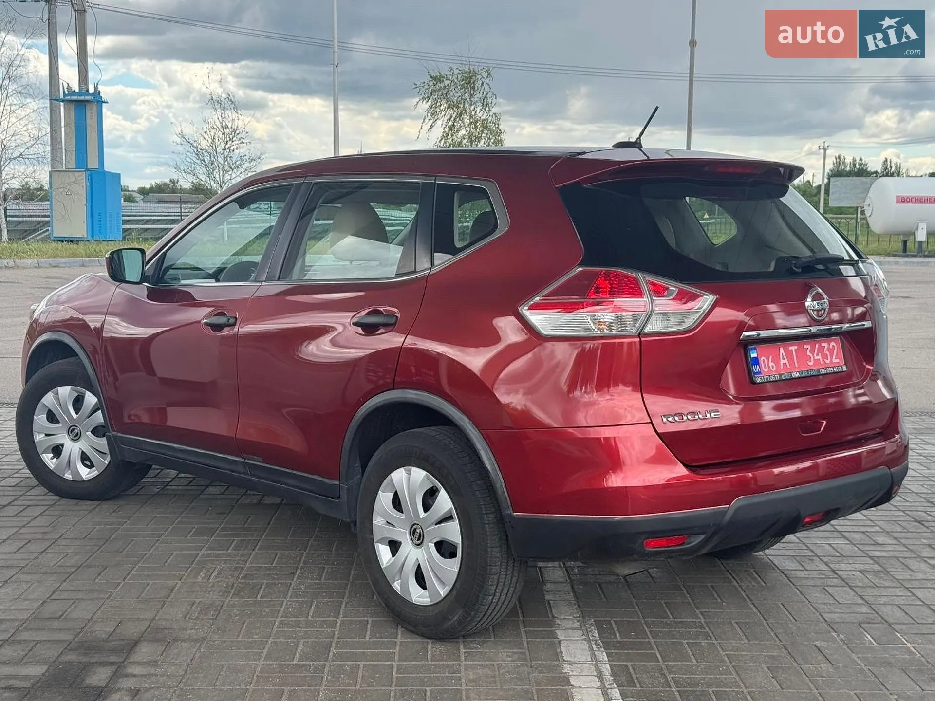 2016 Nissan Rogue - мініатюра 31