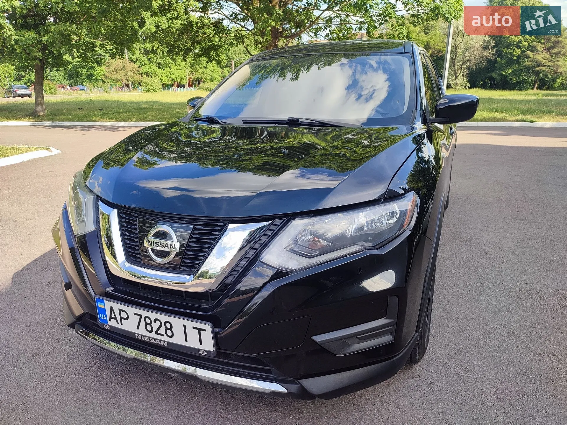 2017 Nissan Rogue - мініатюра 13