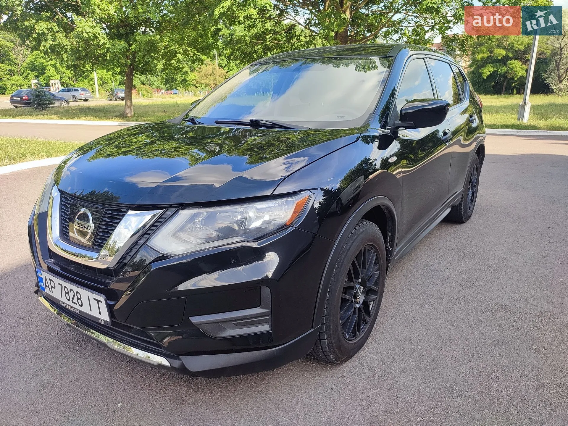 2017 Nissan Rogue - мініатюра 11