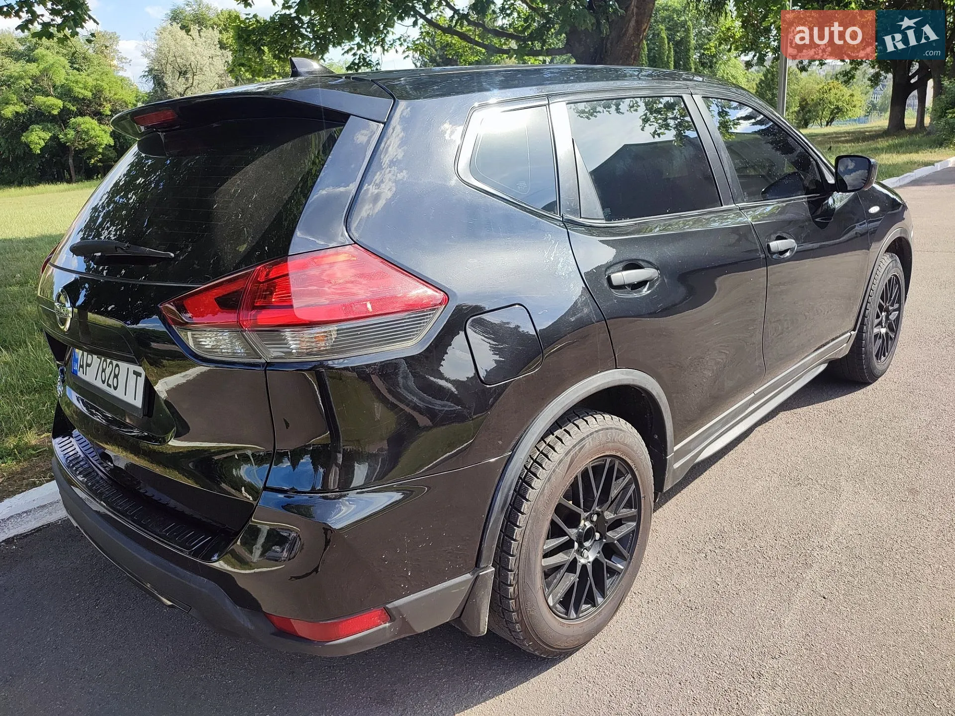 2017 Nissan Rogue - мініатюра 28