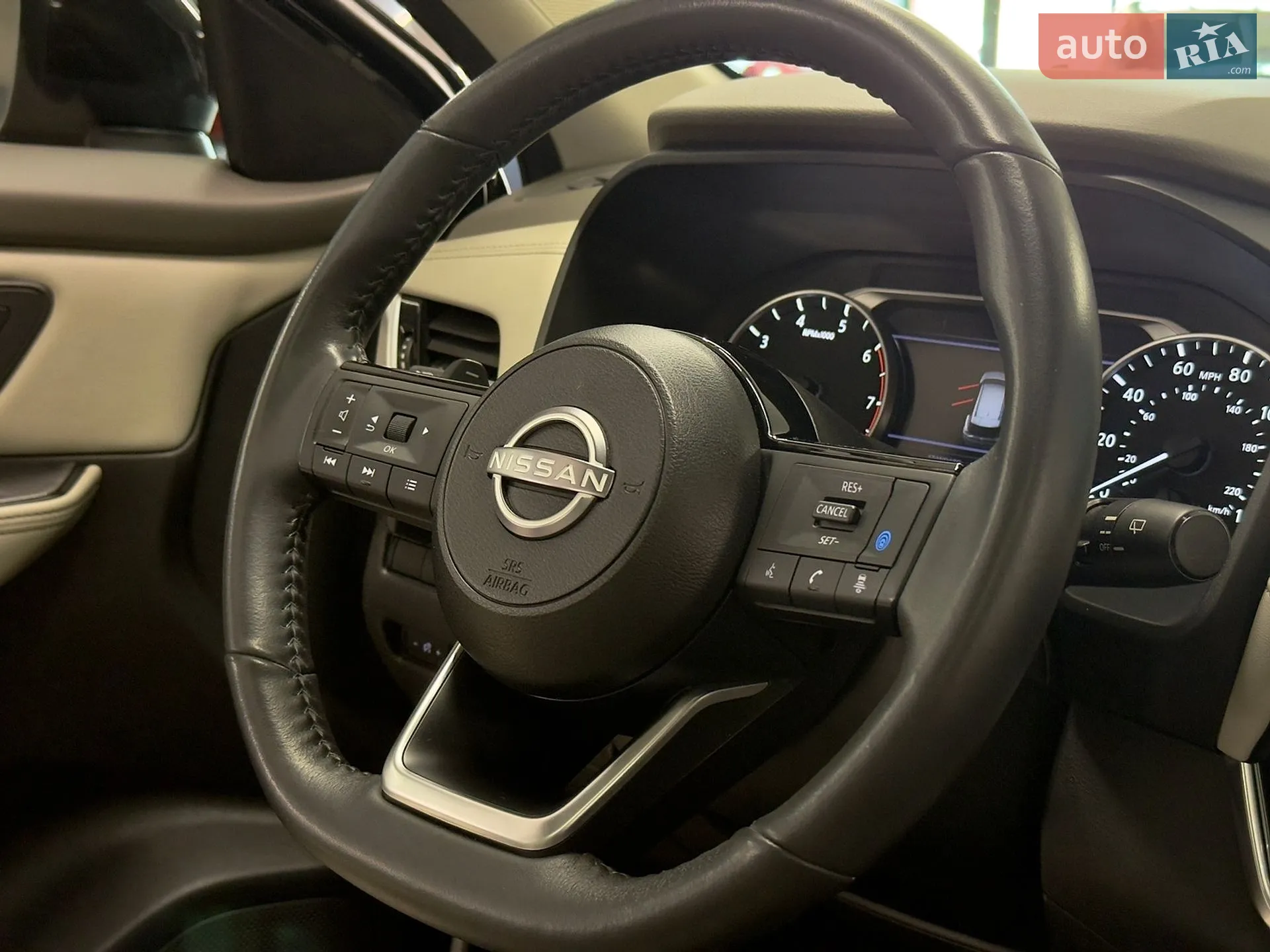 2023 Nissan Rogue - мініатюра 32