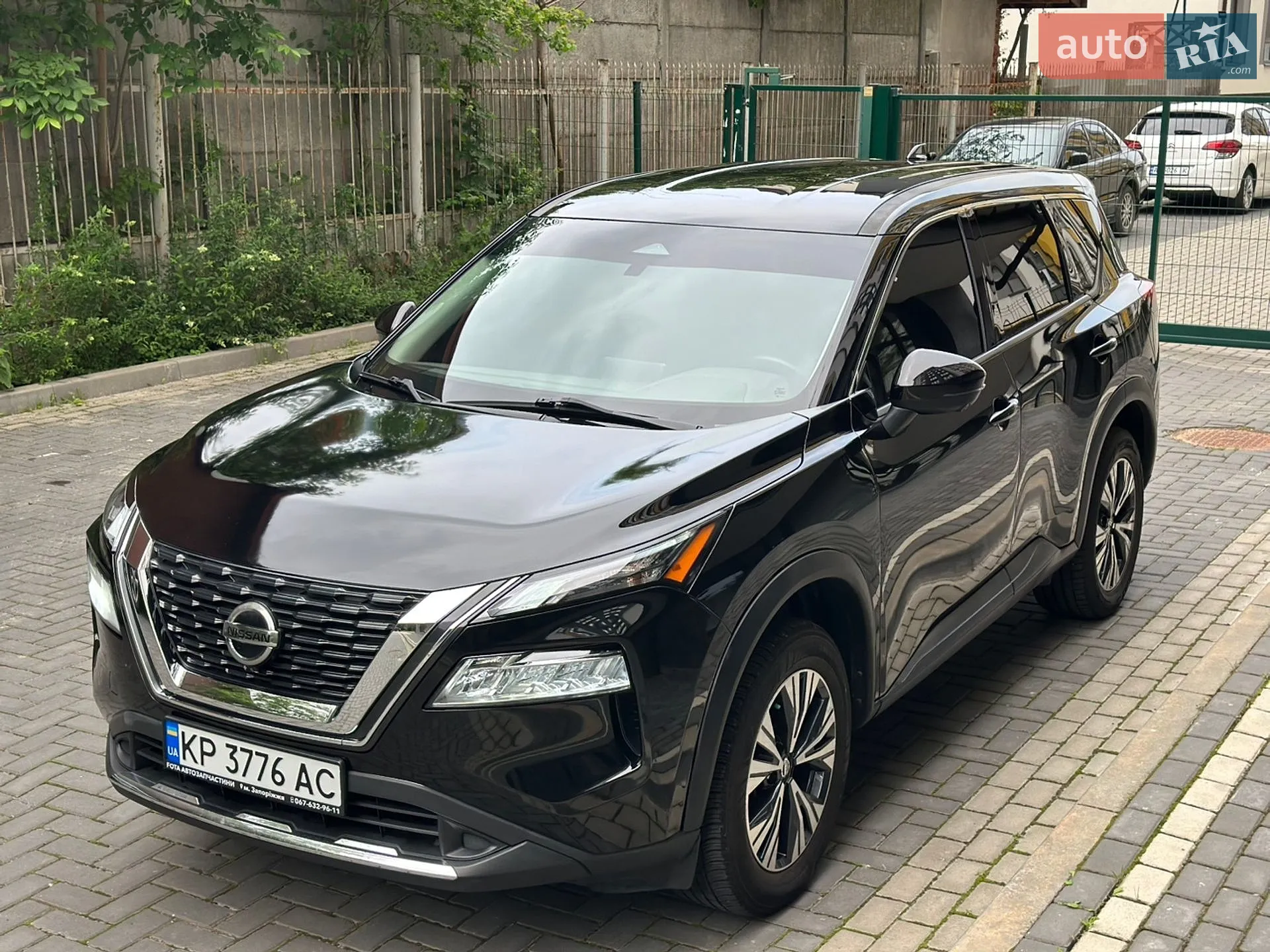 2021 Nissan Rogue - мініатюра 3