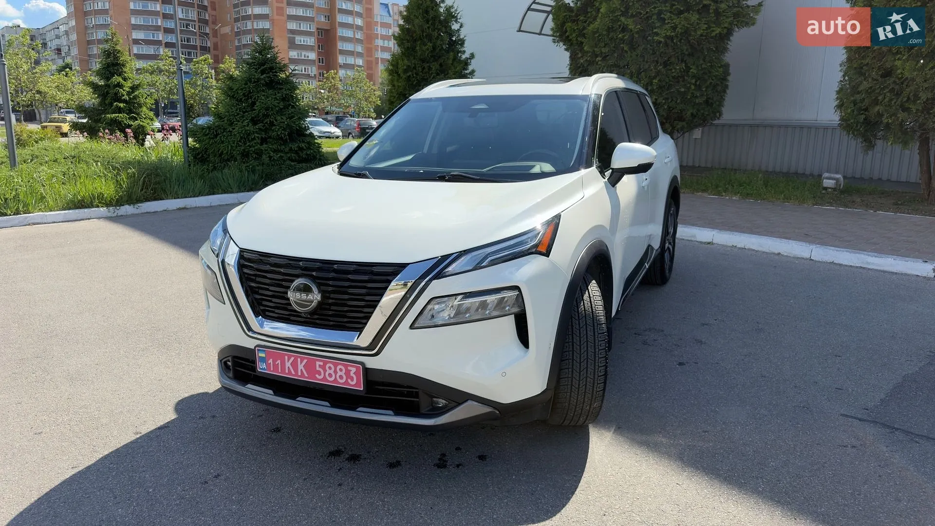 2021 Nissan Rogue - мініатюра 2