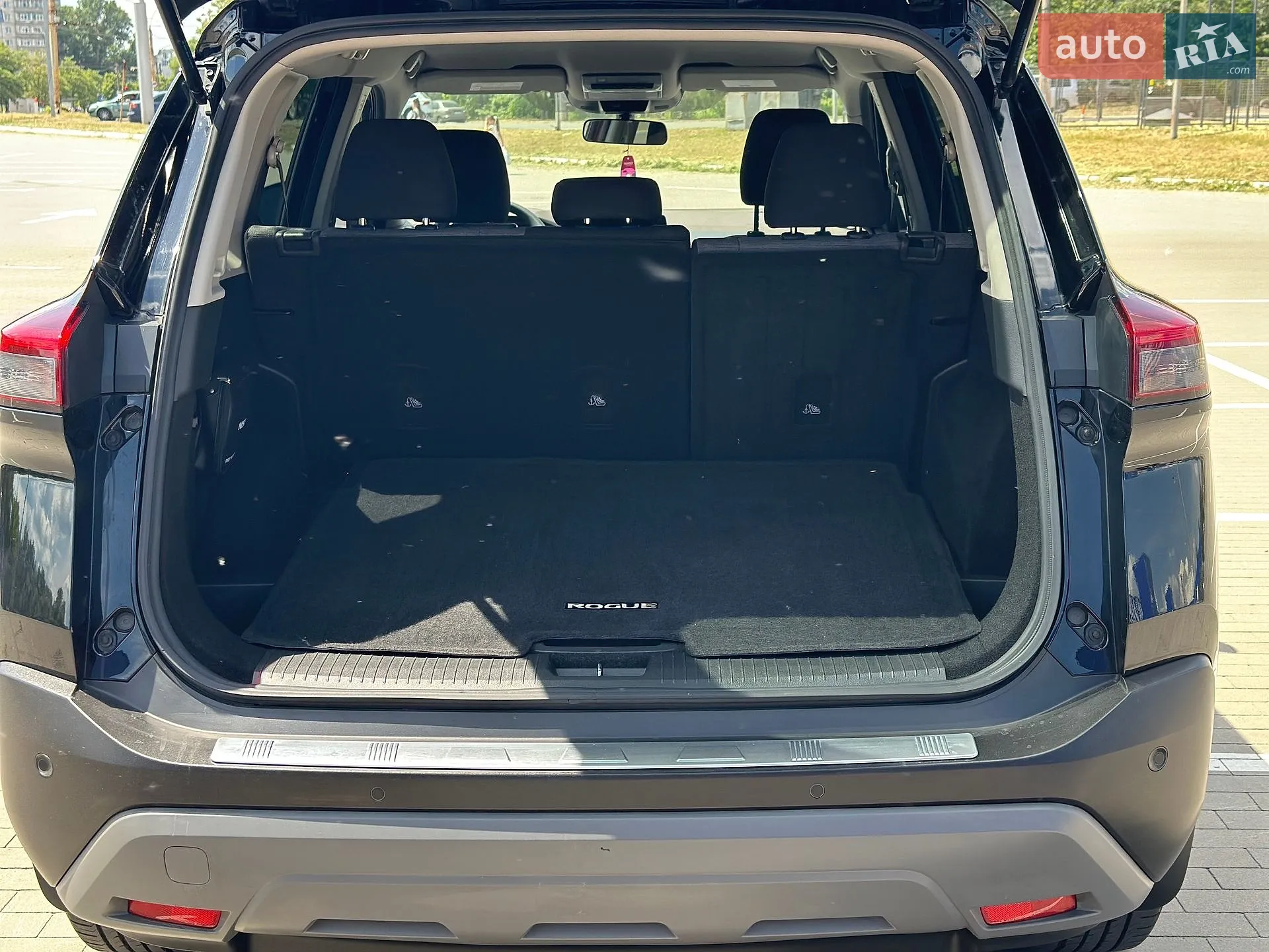 2020 Nissan Rogue - мініатюра 8