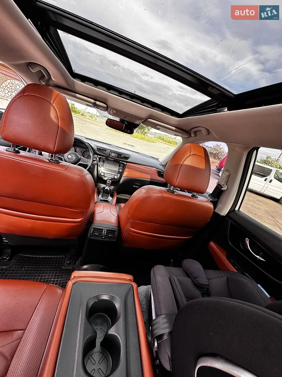 2018 Nissan Rogue - мініатюра 14
